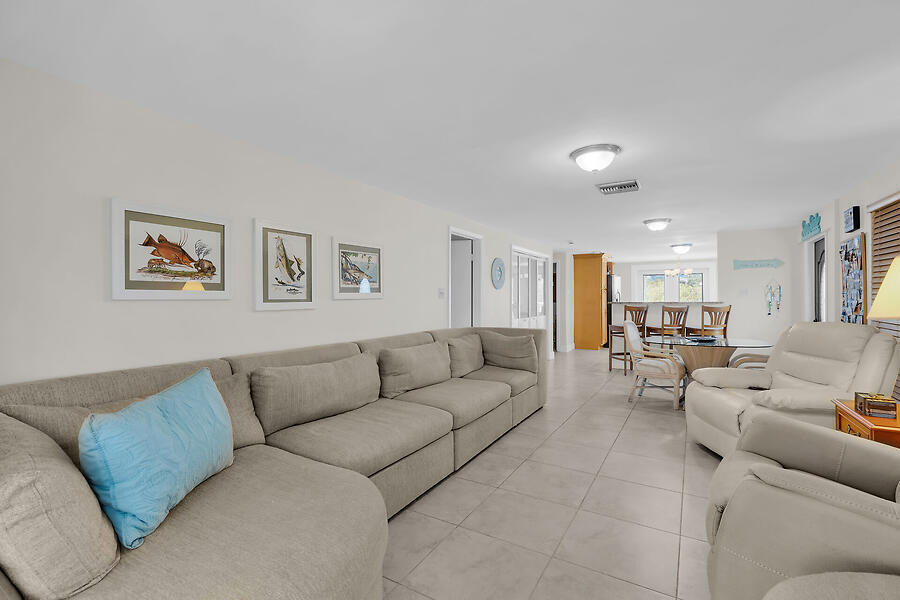303 Sombrero Beach Road Property Photo 12