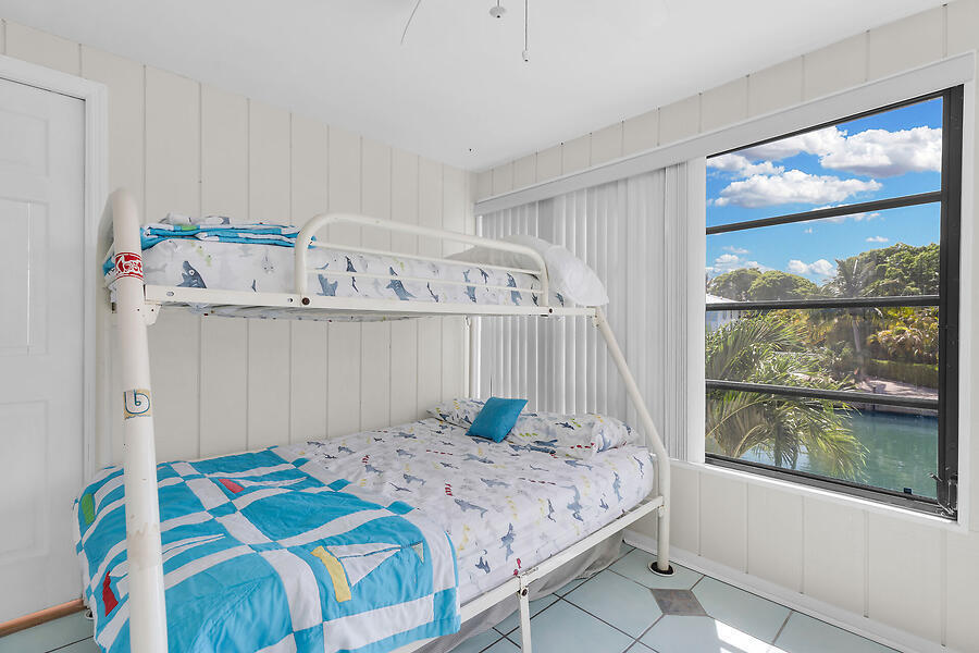 303 Sombrero Beach Road Property Photo 33