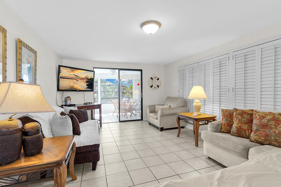 303 Sombrero Beach Road Property Photo 37