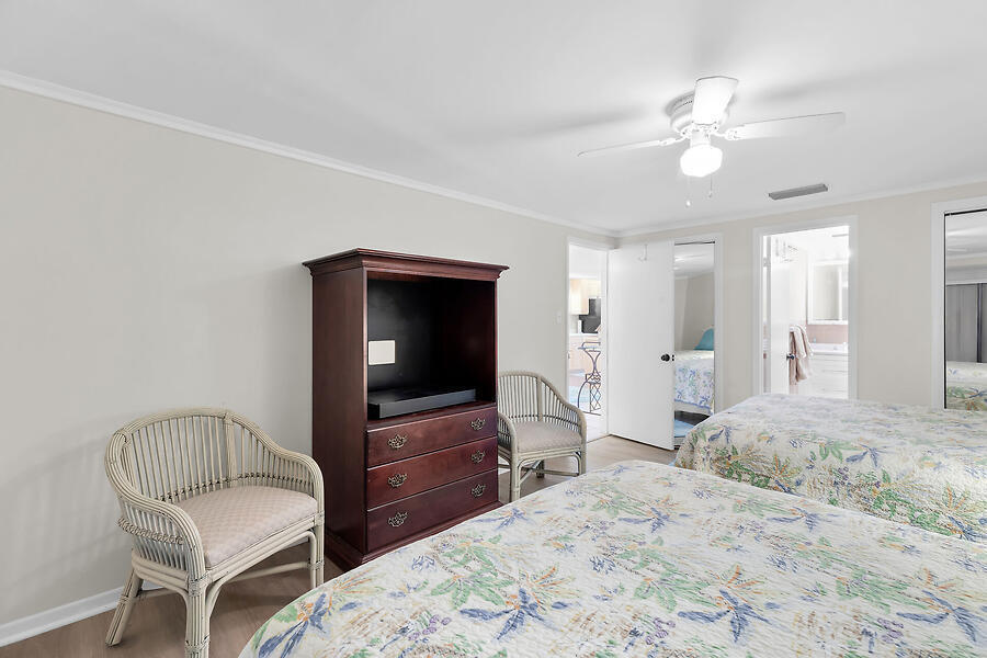 303 Sombrero Beach Road Property Photo 46