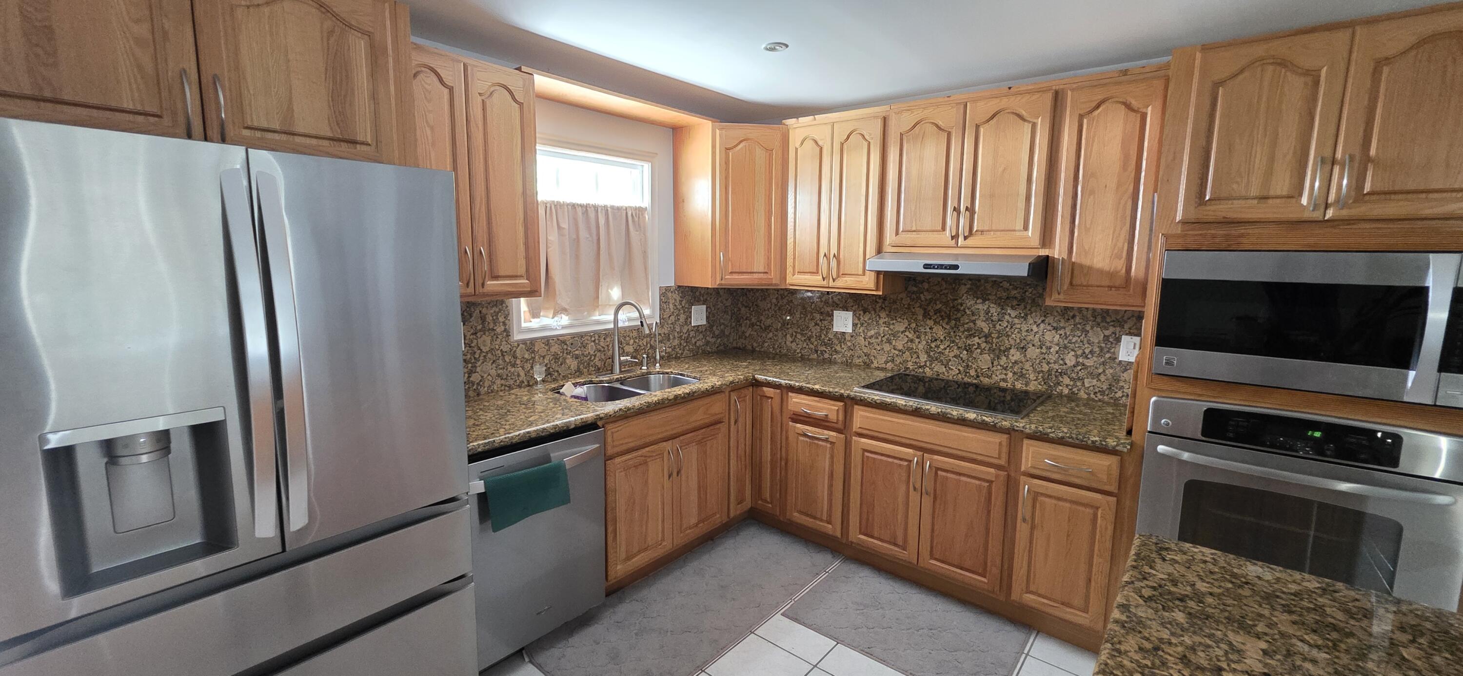 8 Emerald Drive Property Photo 11