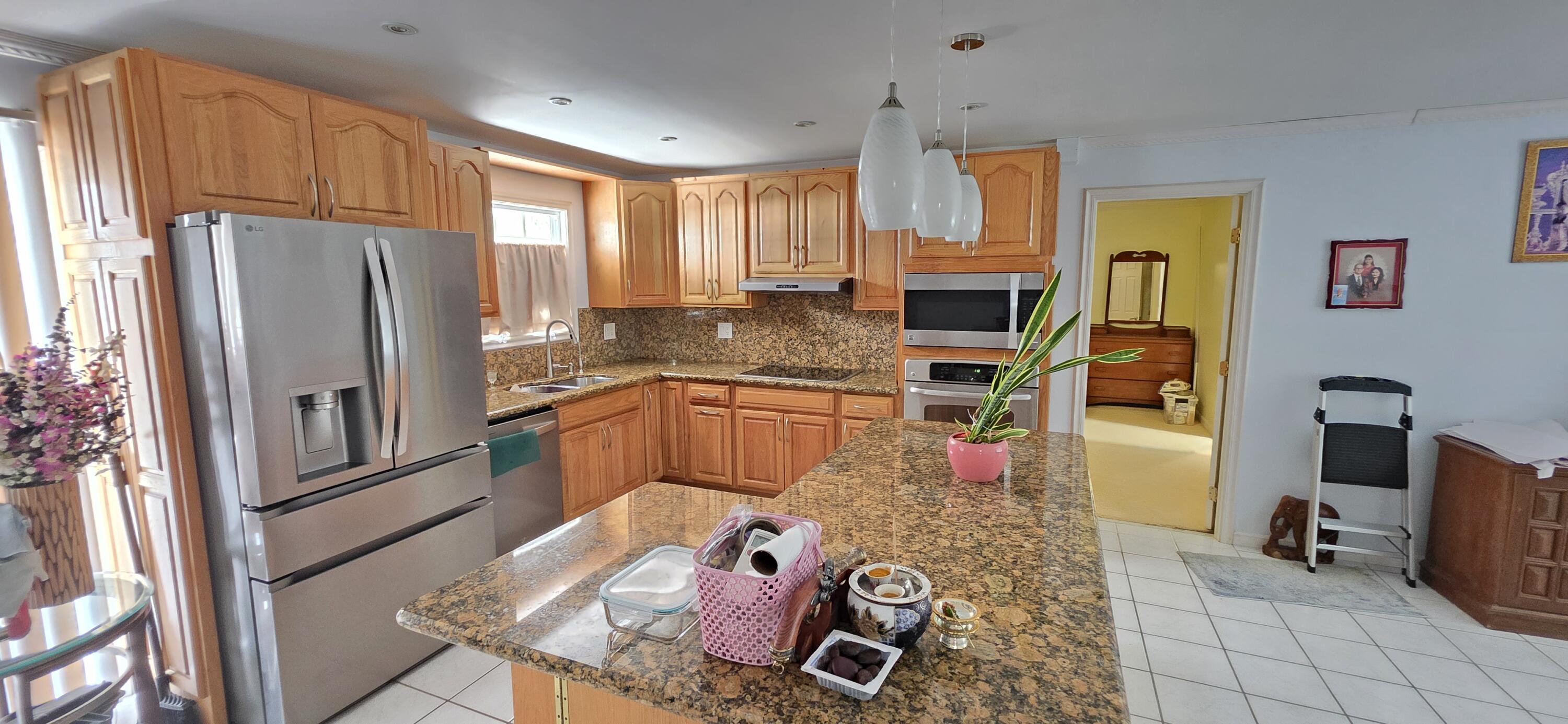 8 Emerald Drive Property Photo 12