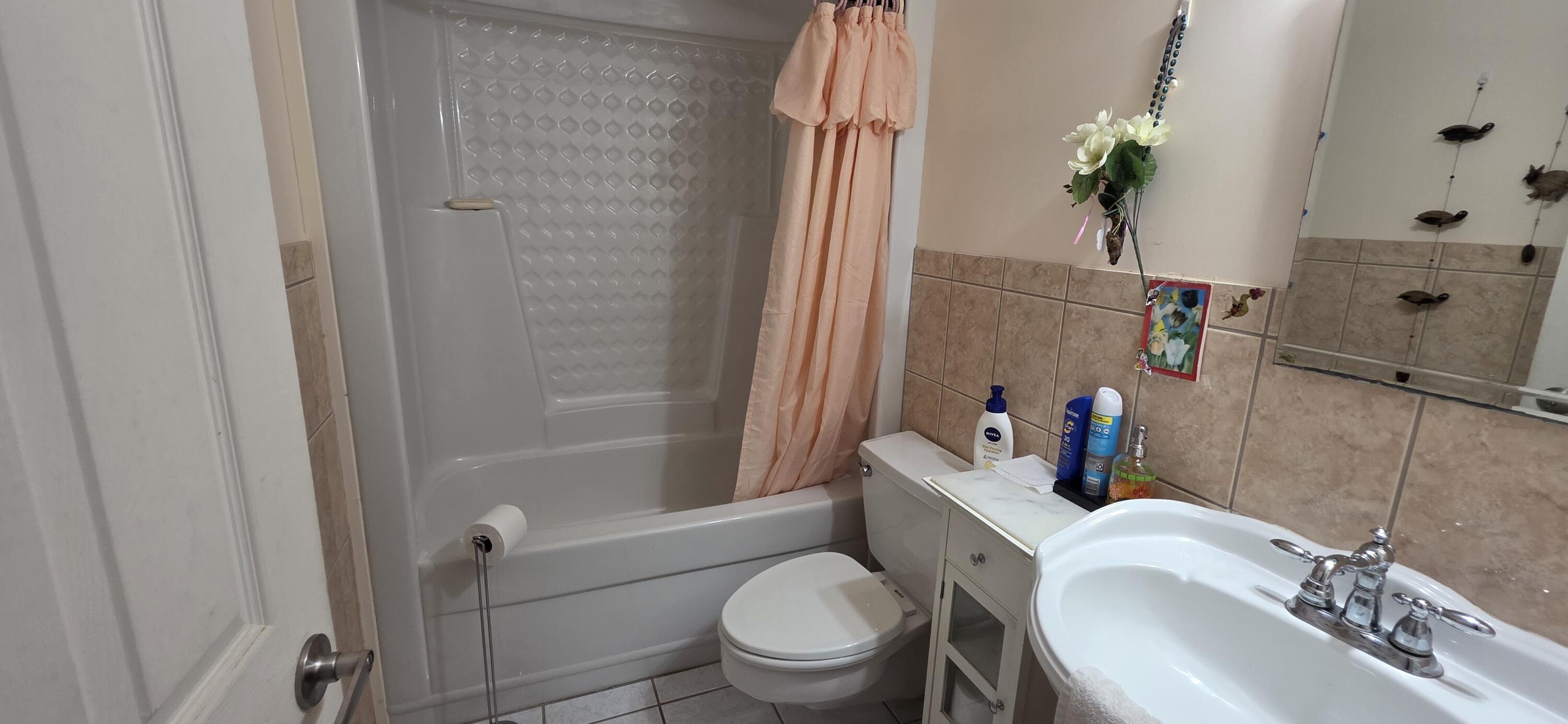 8 Emerald Drive Property Photo 27