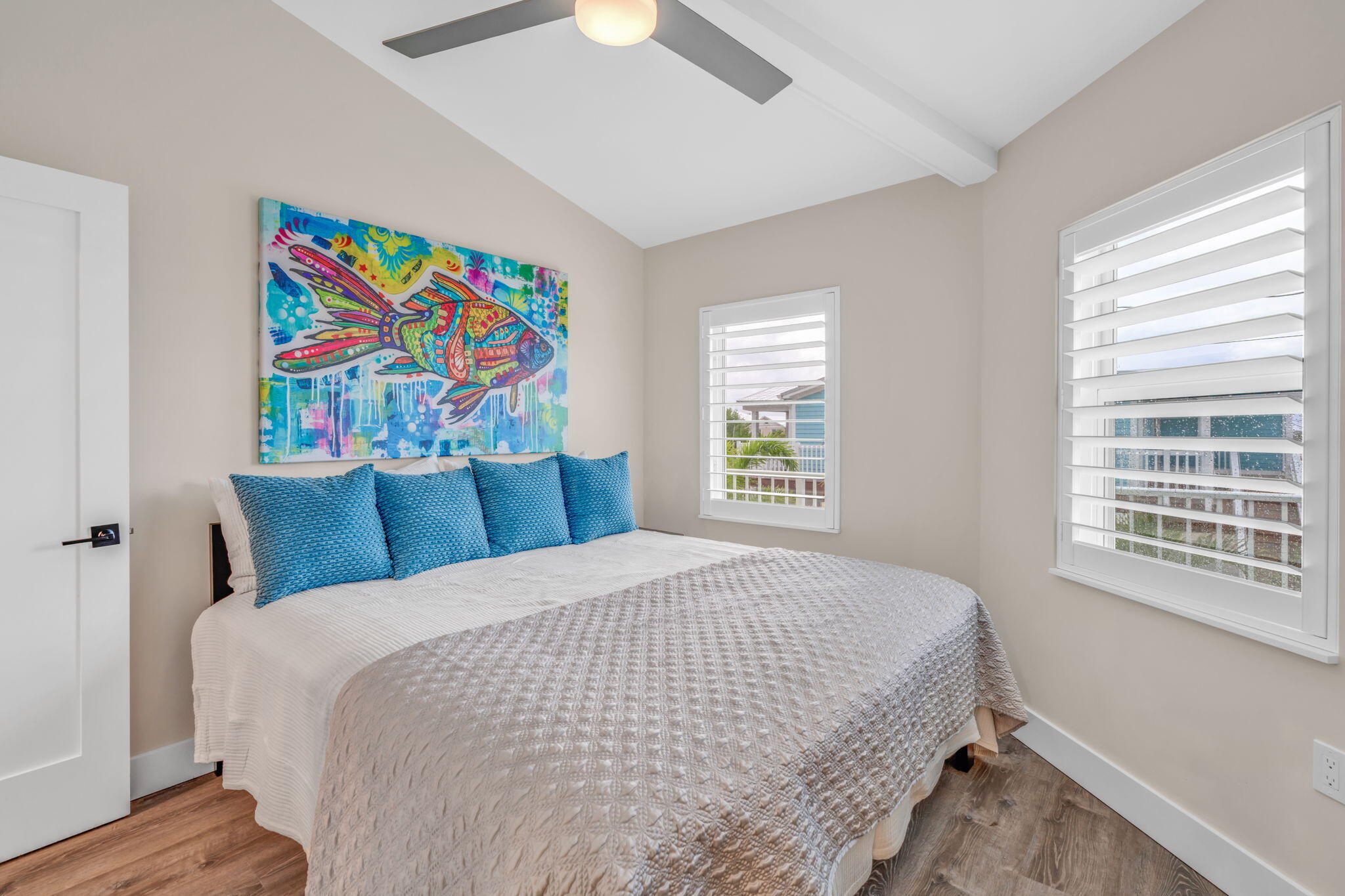 273 Indies Road Property Photo 11