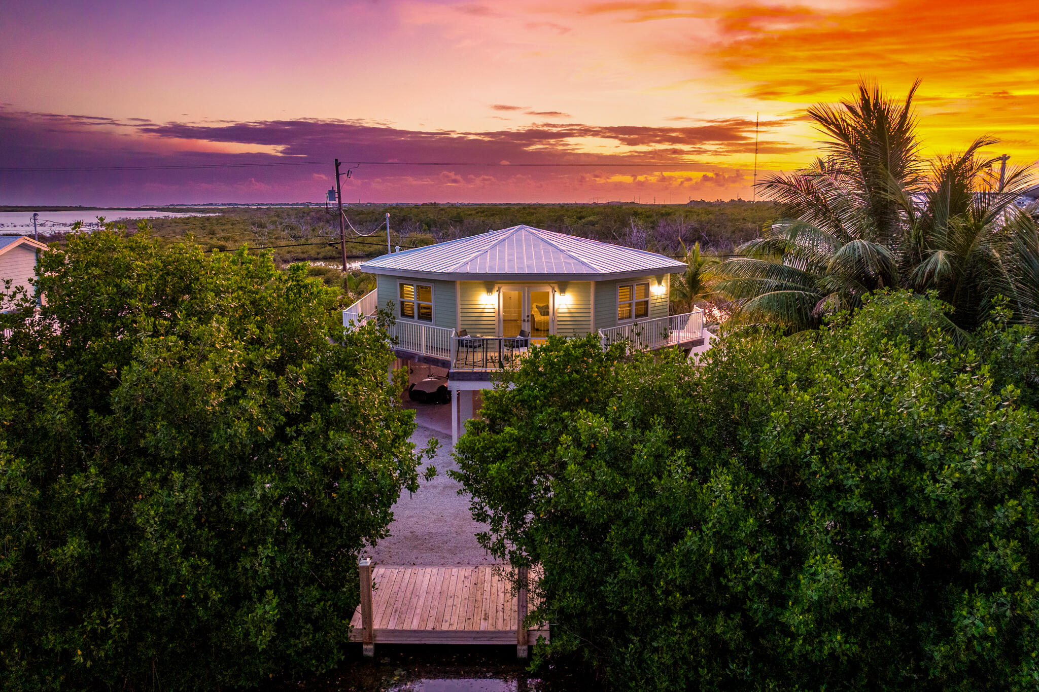 273 Indies Road Property Photo 30