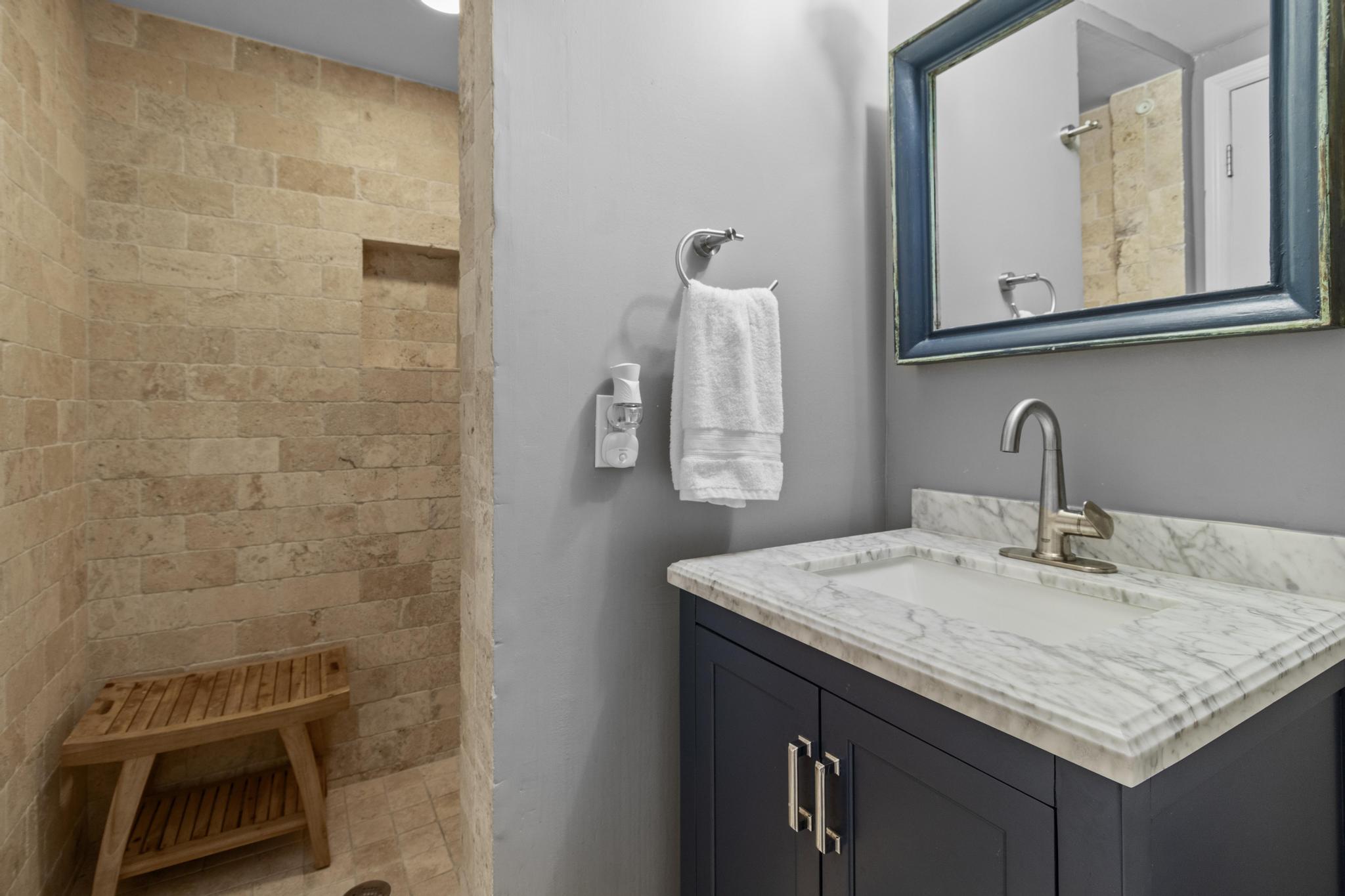 87200 Overseas Highway Apt A 7 Property Photo 17