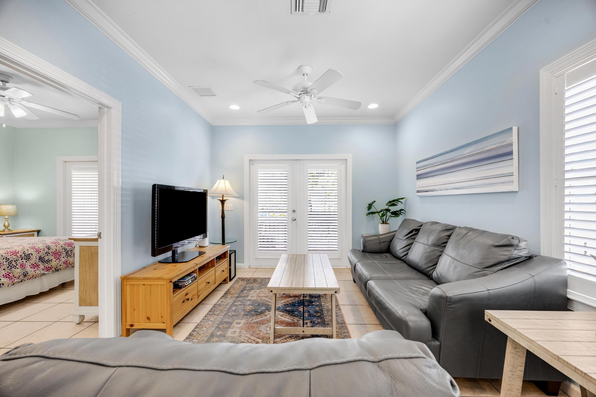 15 Coral Way Property Photo 2