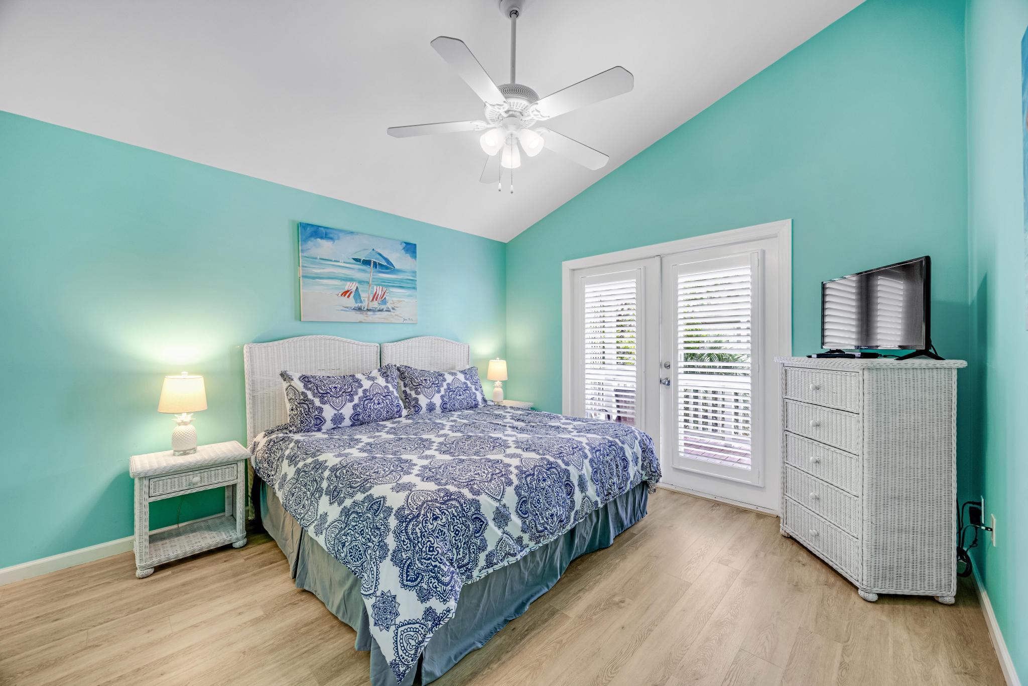 15 Coral Way Property Photo 3