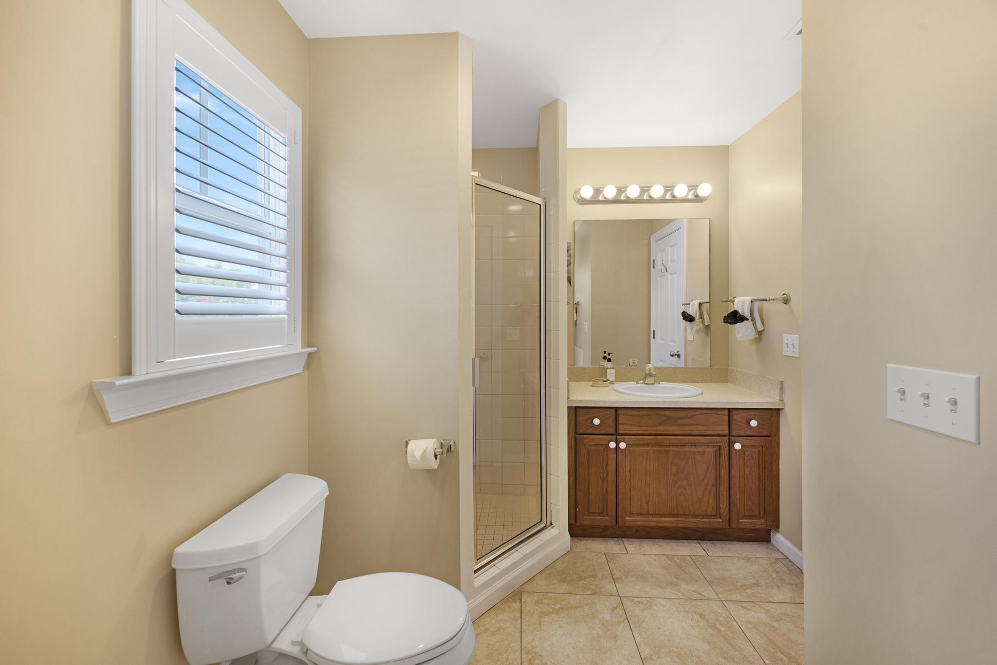 15 Coral Way Property Photo 4