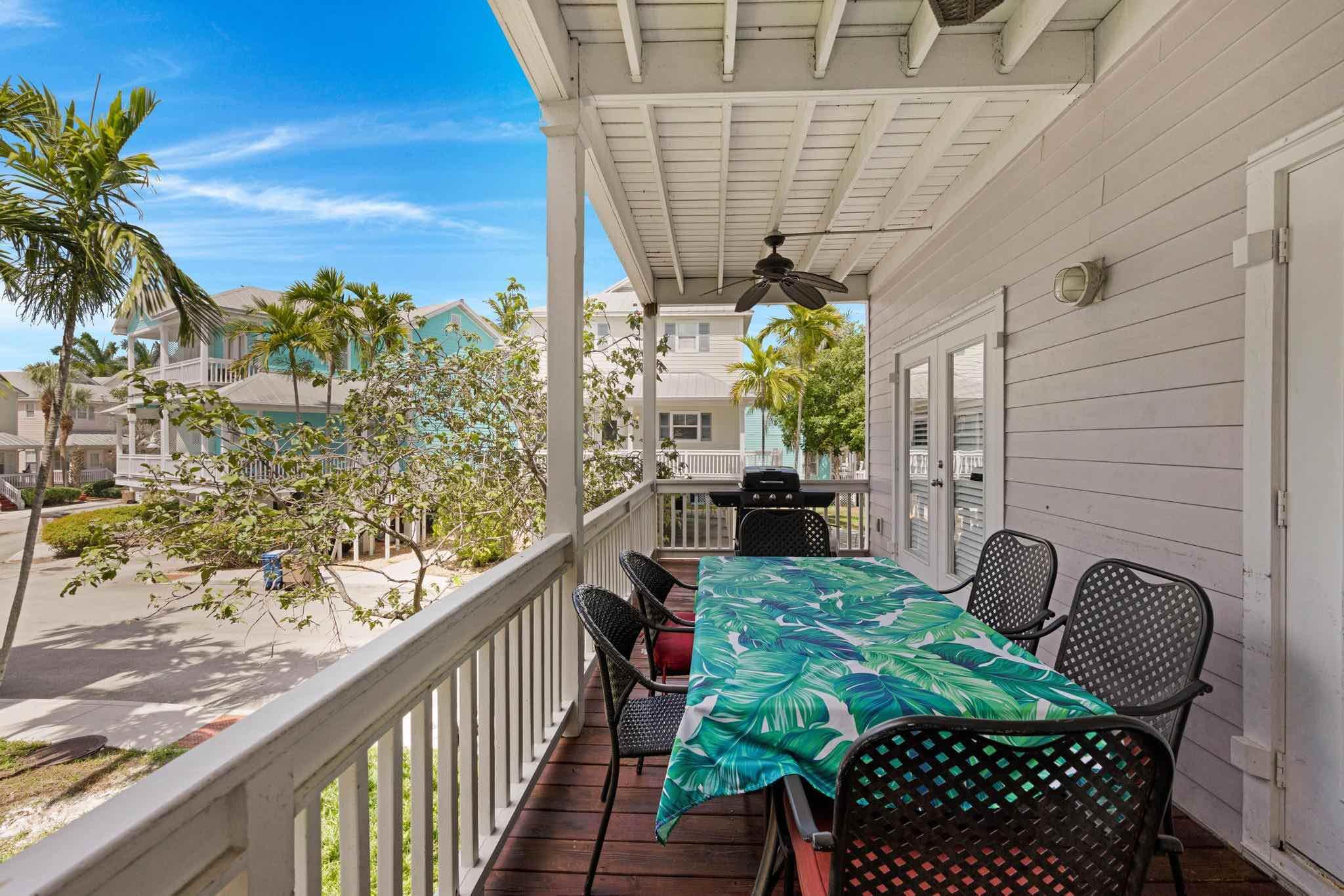 15 Coral Way Property Photo 8
