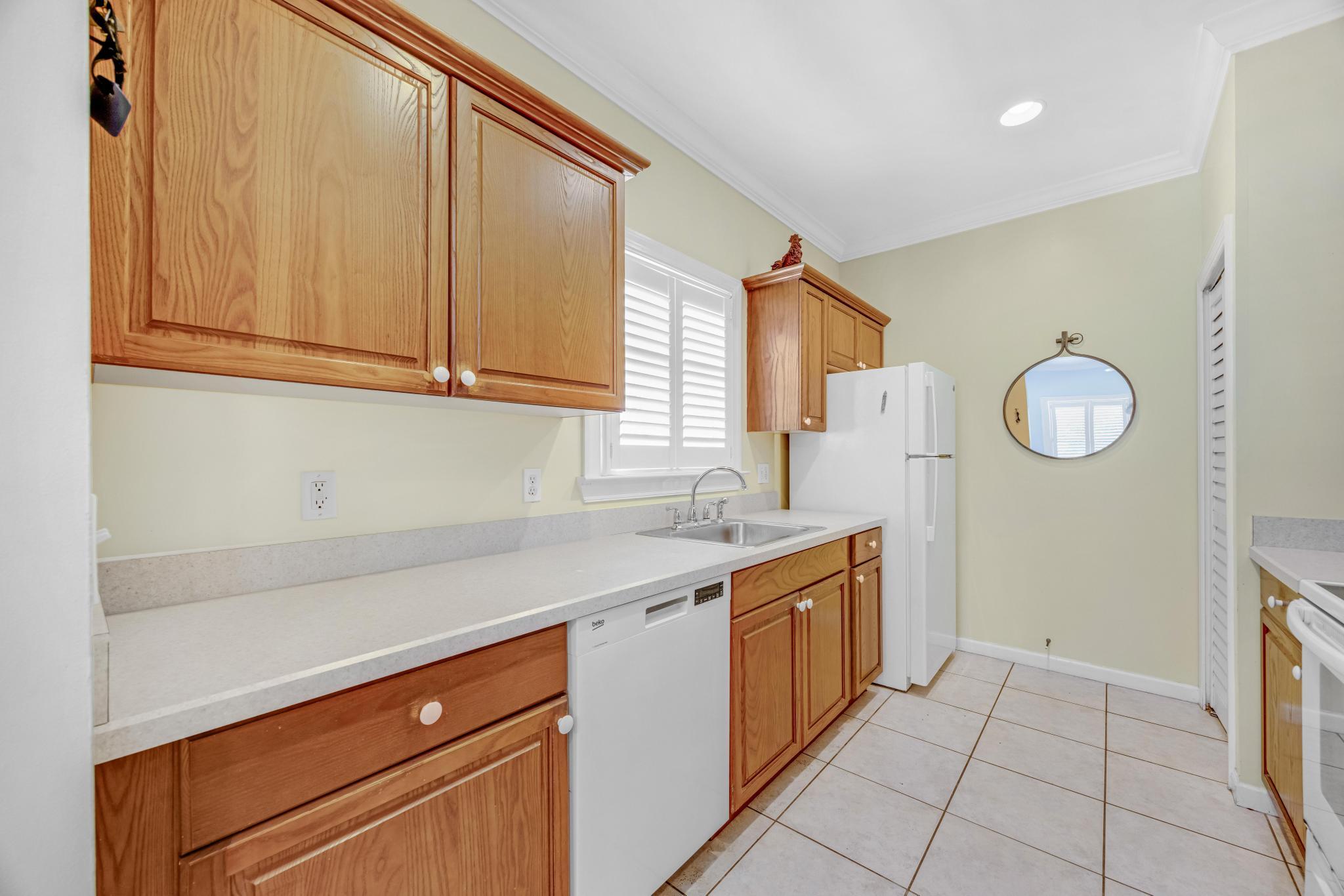 15 Coral Way Property Photo 13