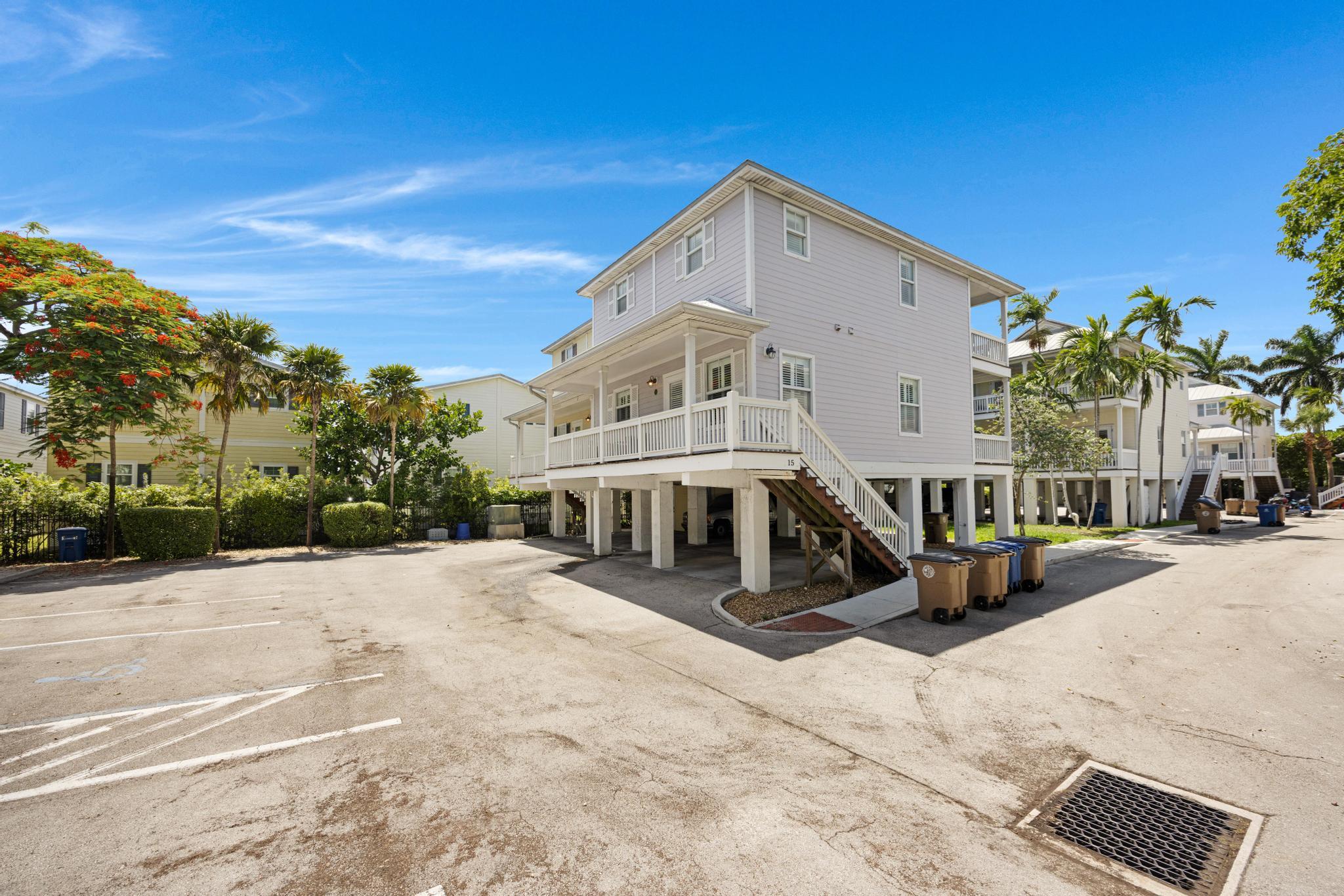 15 Coral Way Property Photo 41