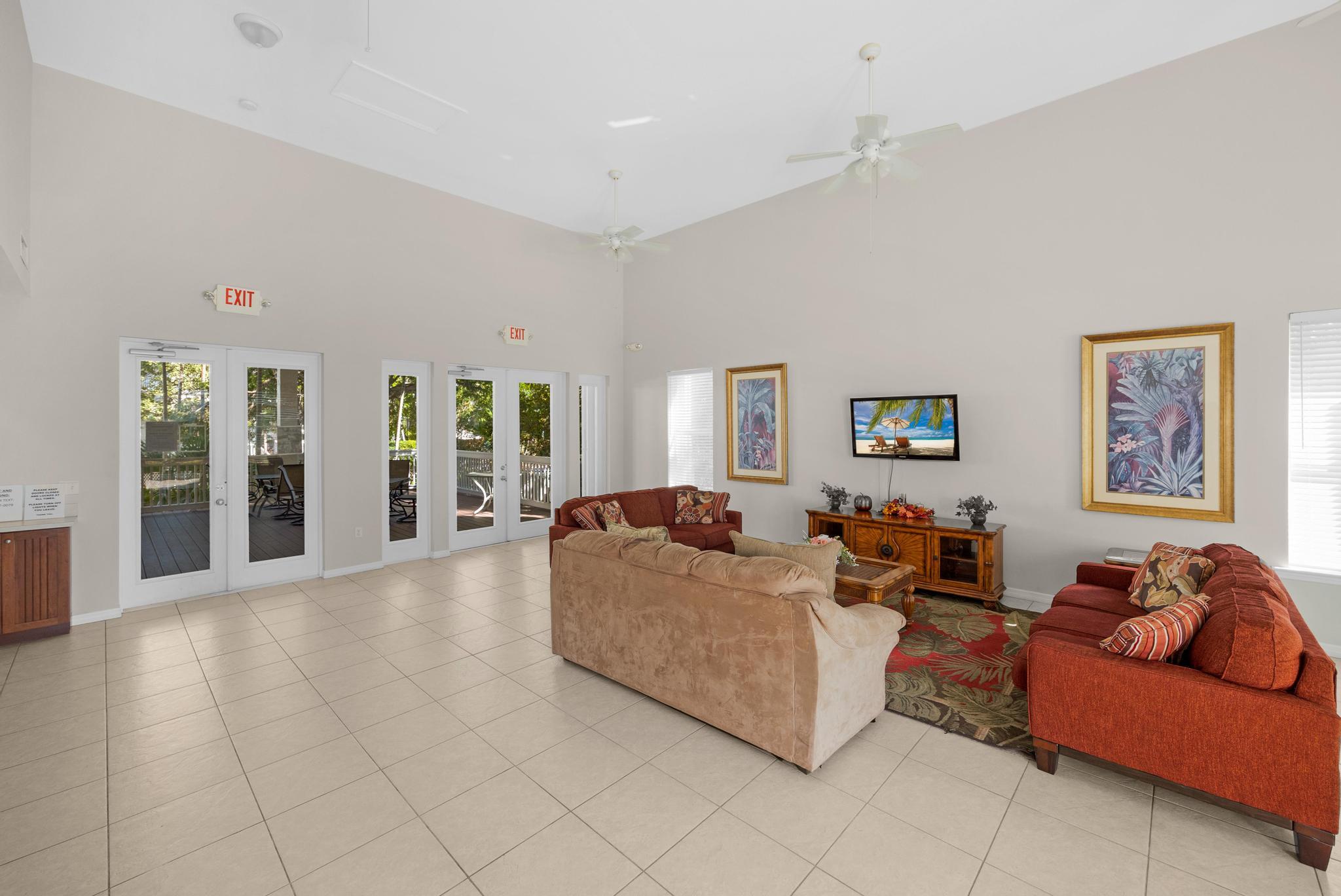 15 Coral Way Property Photo 56