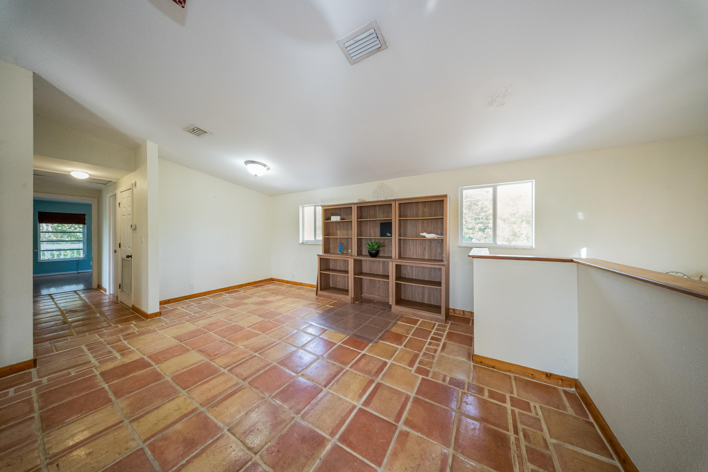 133 Valois Boulevard Property Photo 18