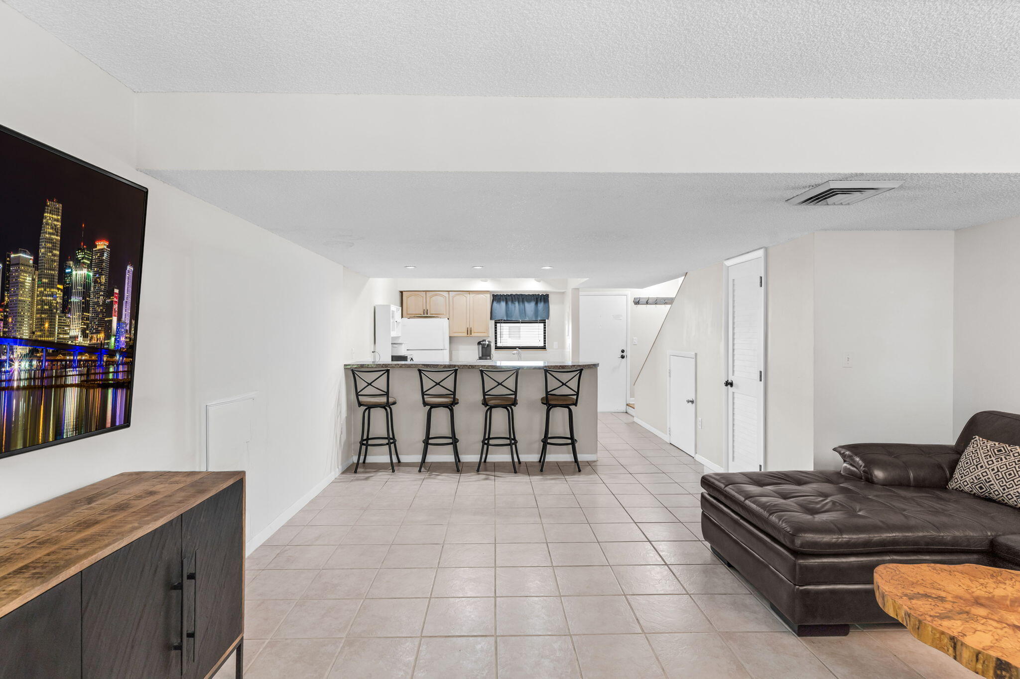 87455 Old Highway 247 Property Photo 6