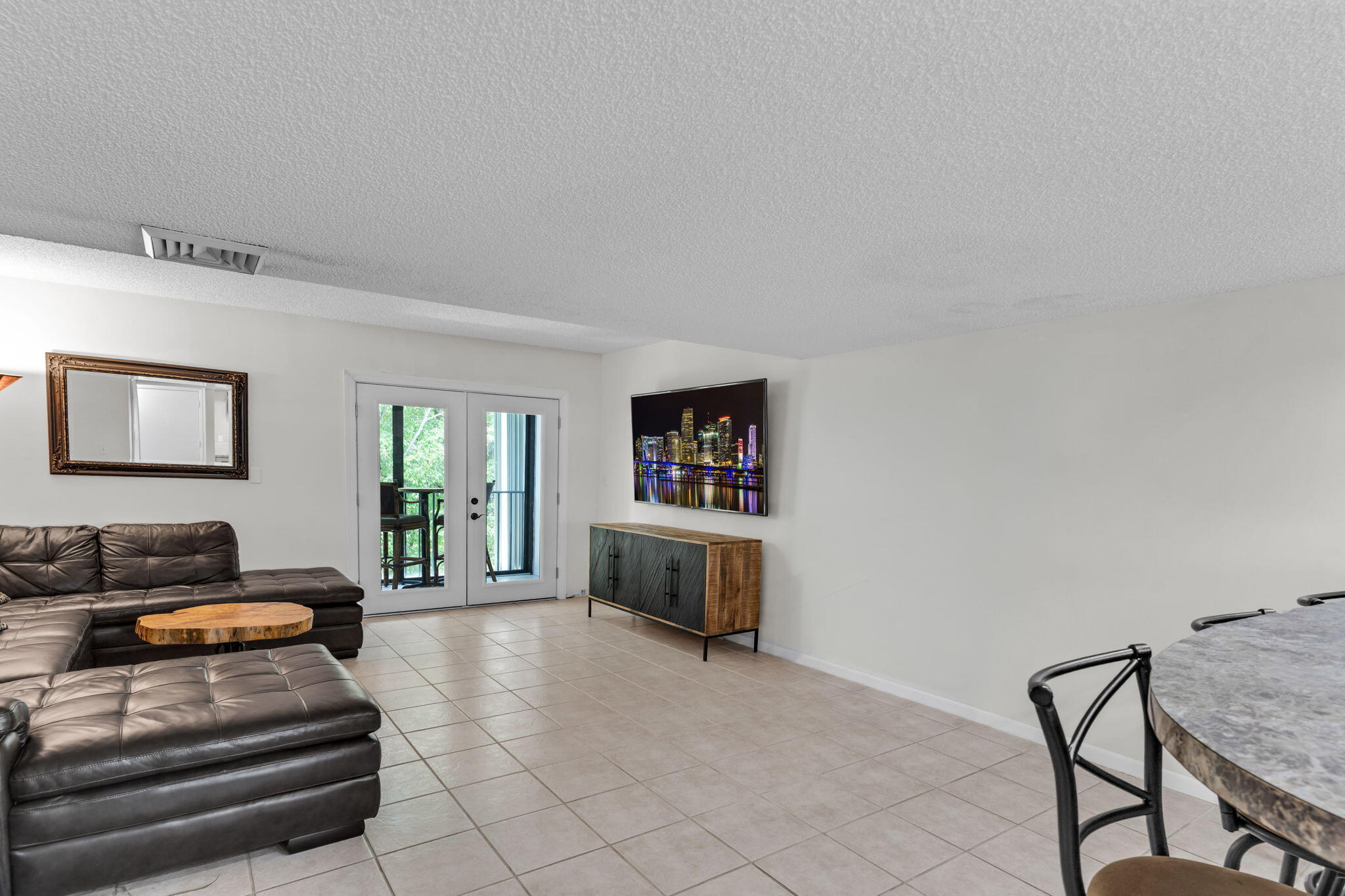 87455 Old Highway 247 Property Photo 7