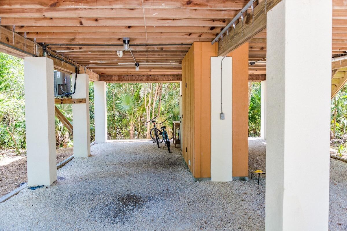 377 Guava Avenue Property Photo 5
