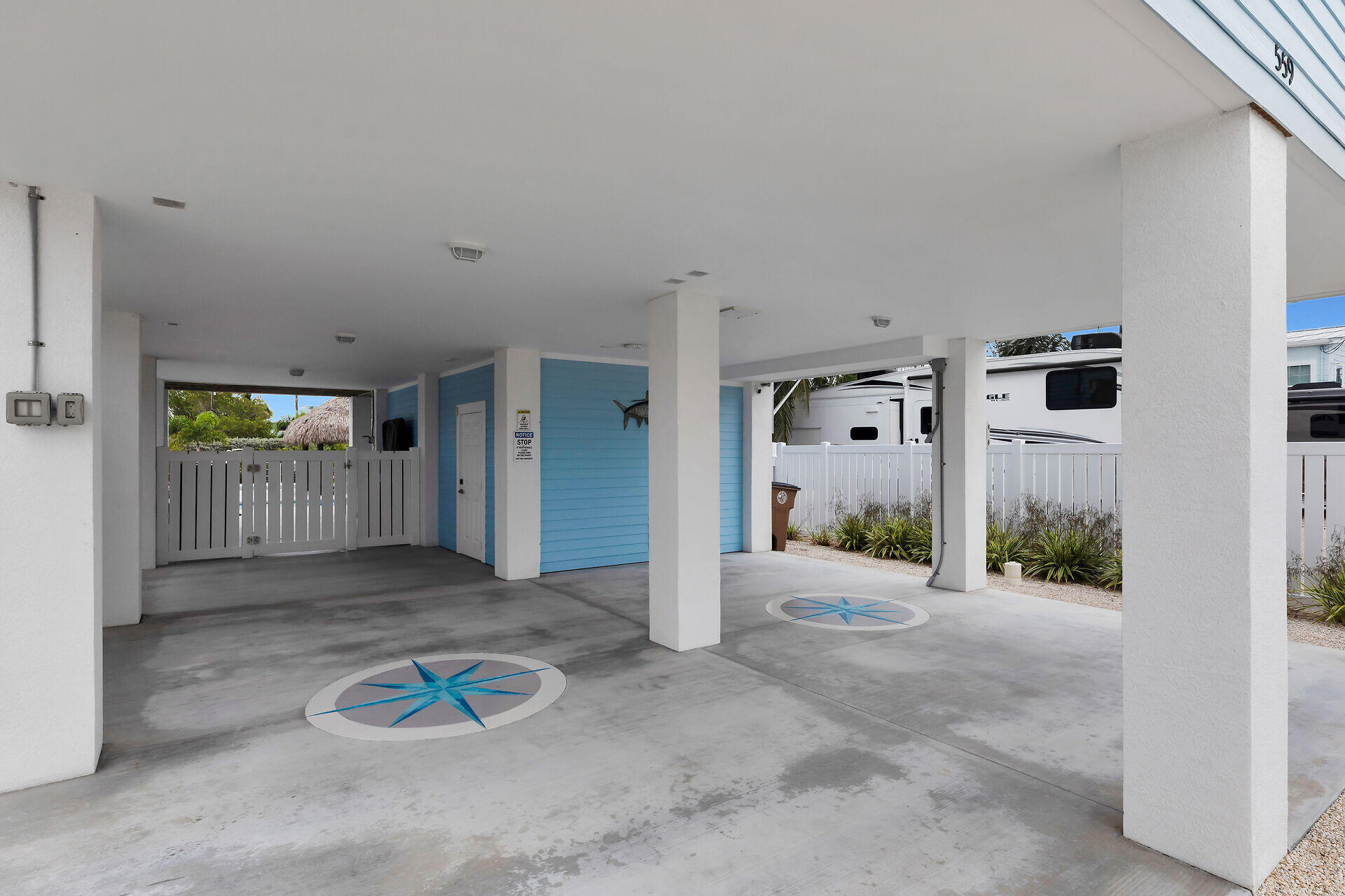559 Powell Avenue Property Photo 11