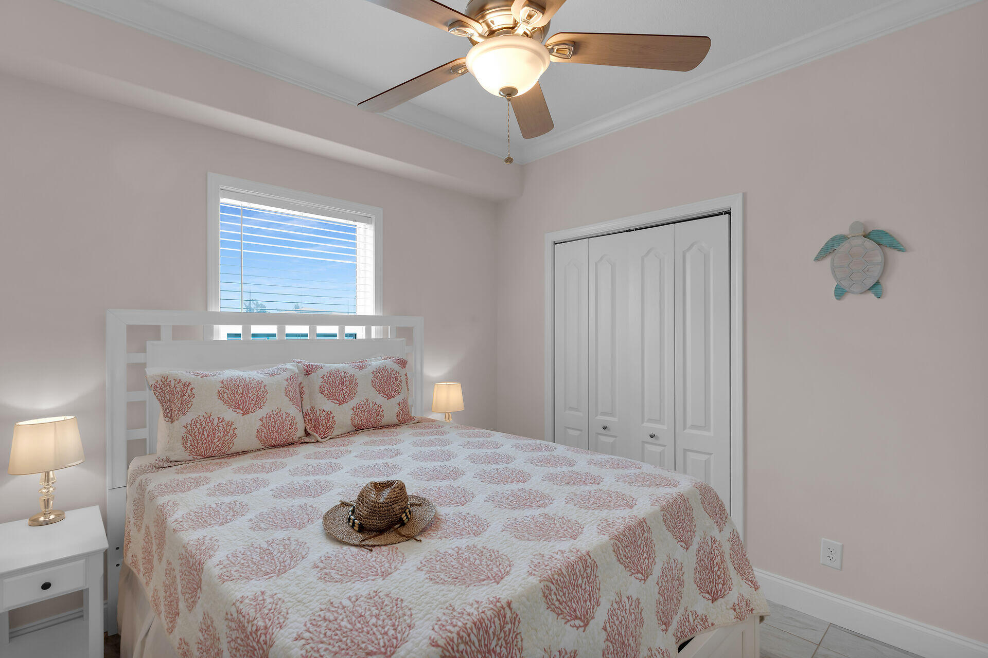 559 Powell Avenue Property Photo 36