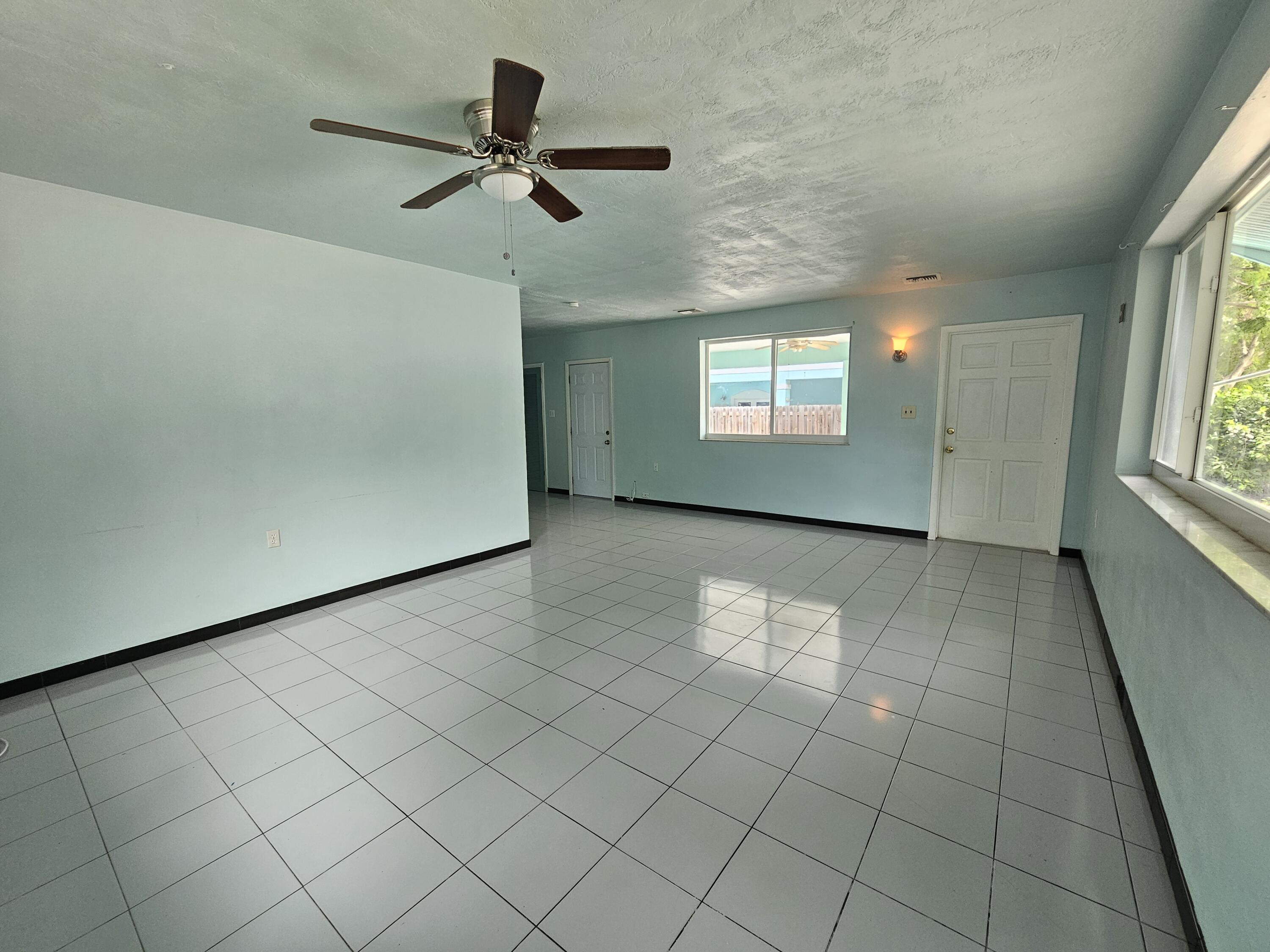 653 Colson Drive Property Photo 3