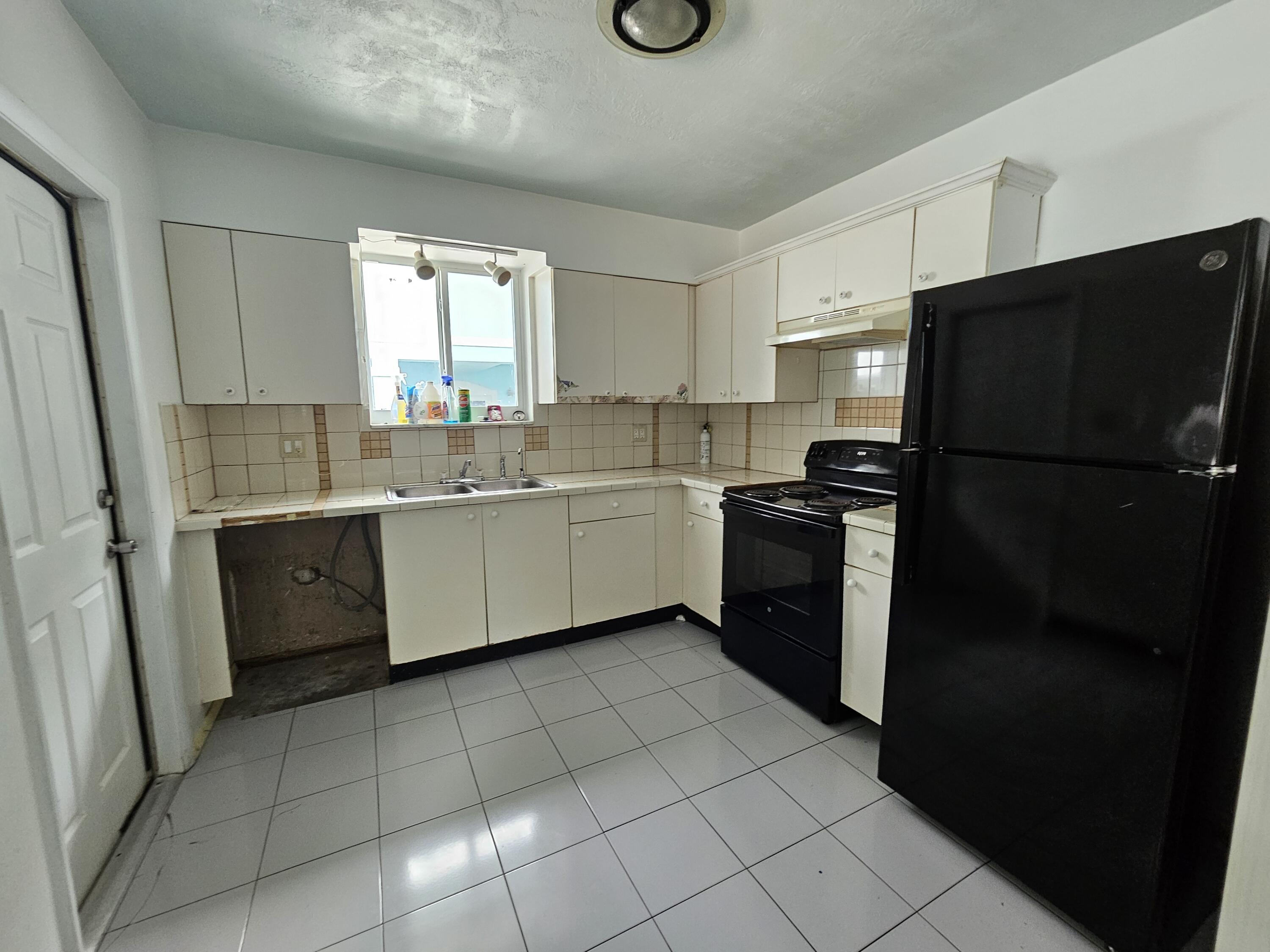 653 Colson Drive Property Photo 12