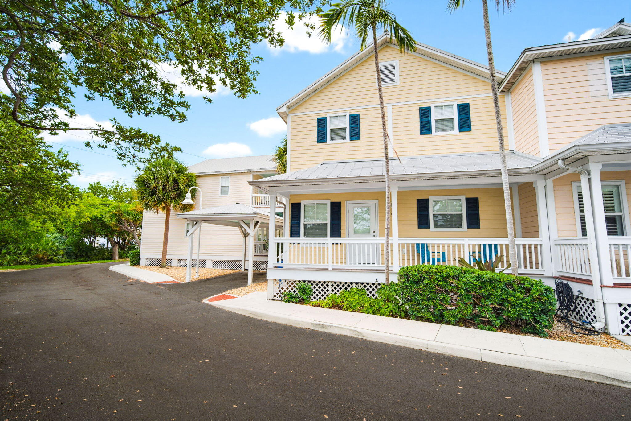 42 Coral Way Property Photo 3