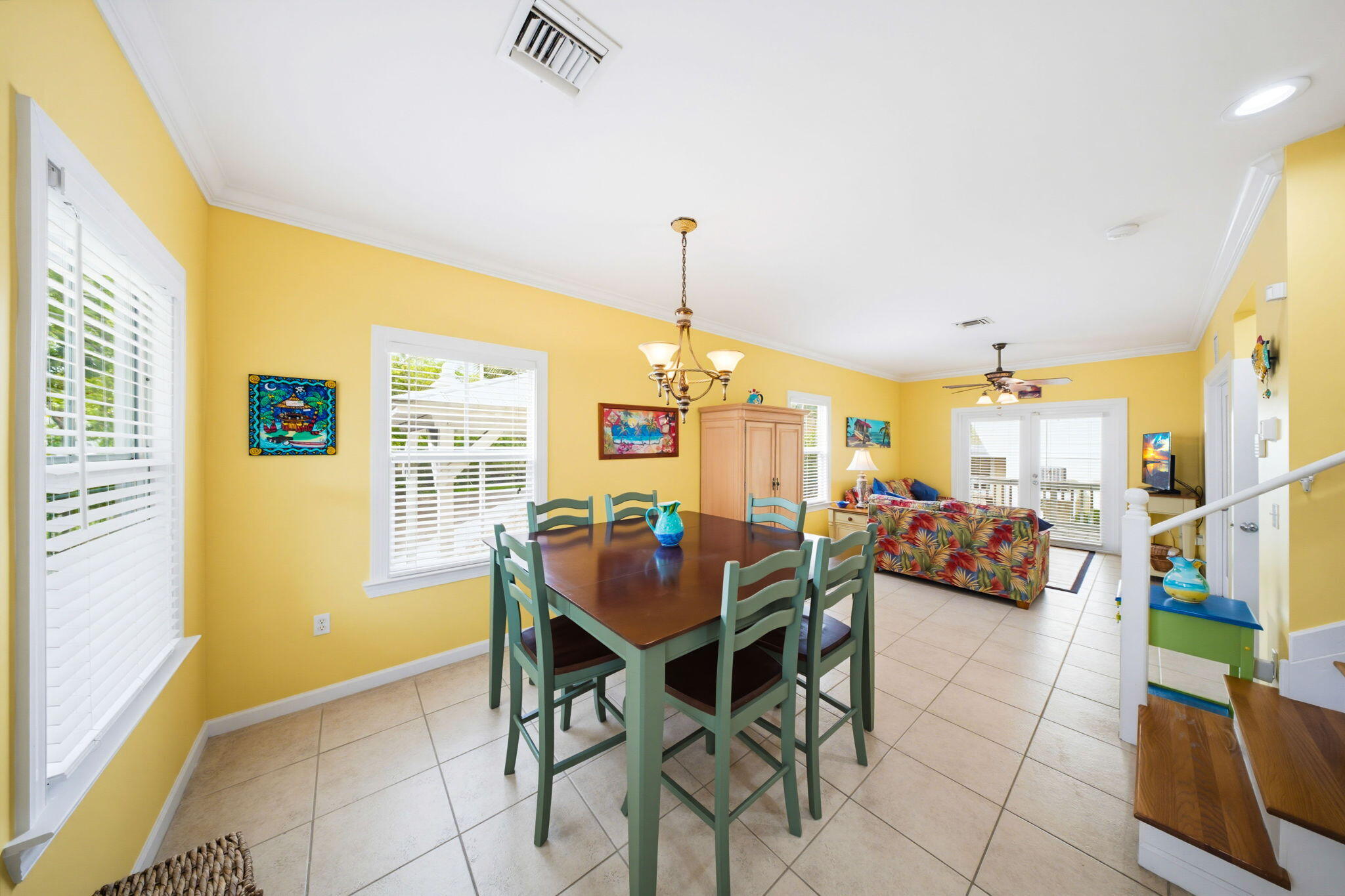 42 Coral Way Property Photo 4