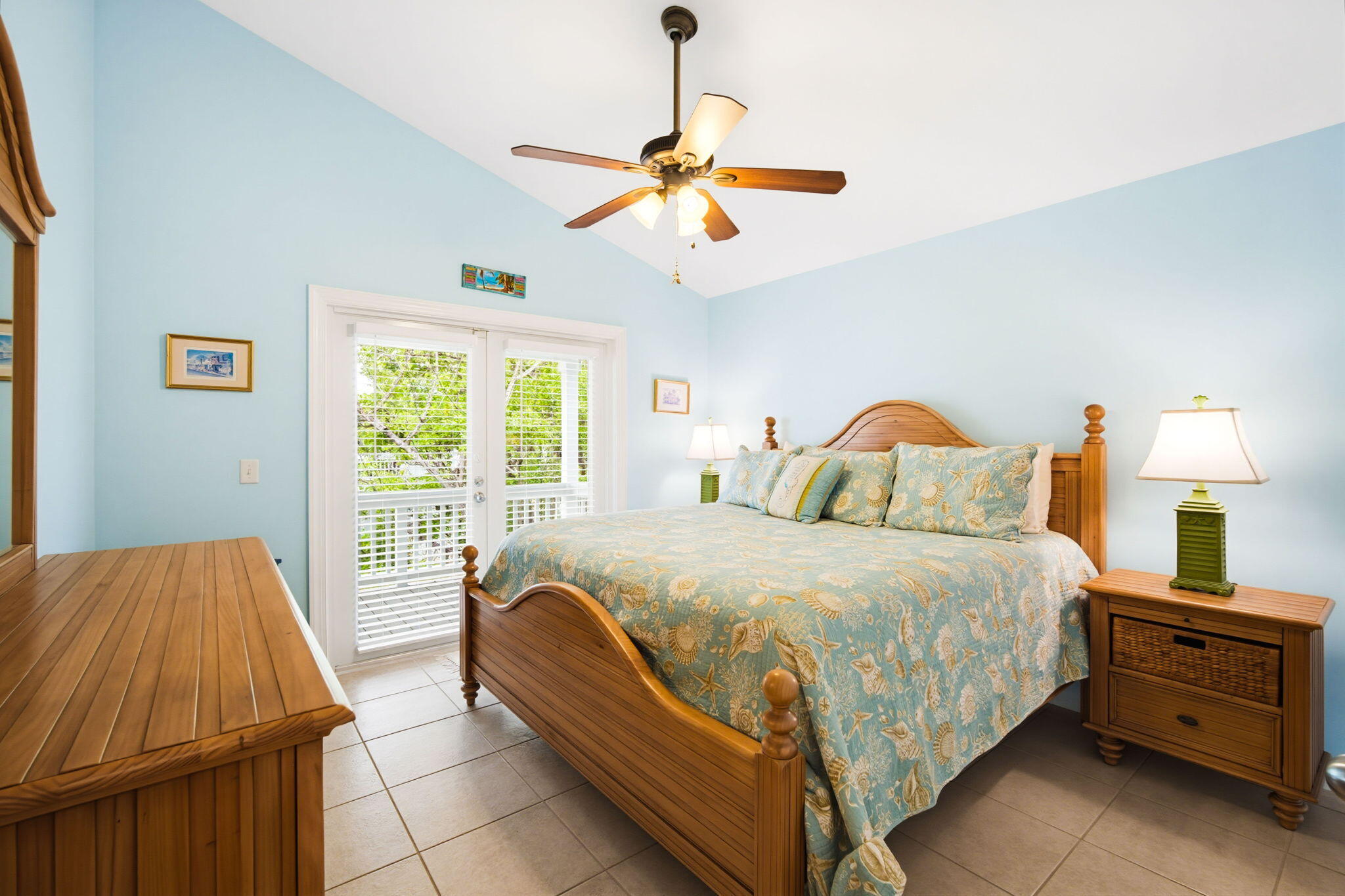 42 Coral Way Property Photo 28