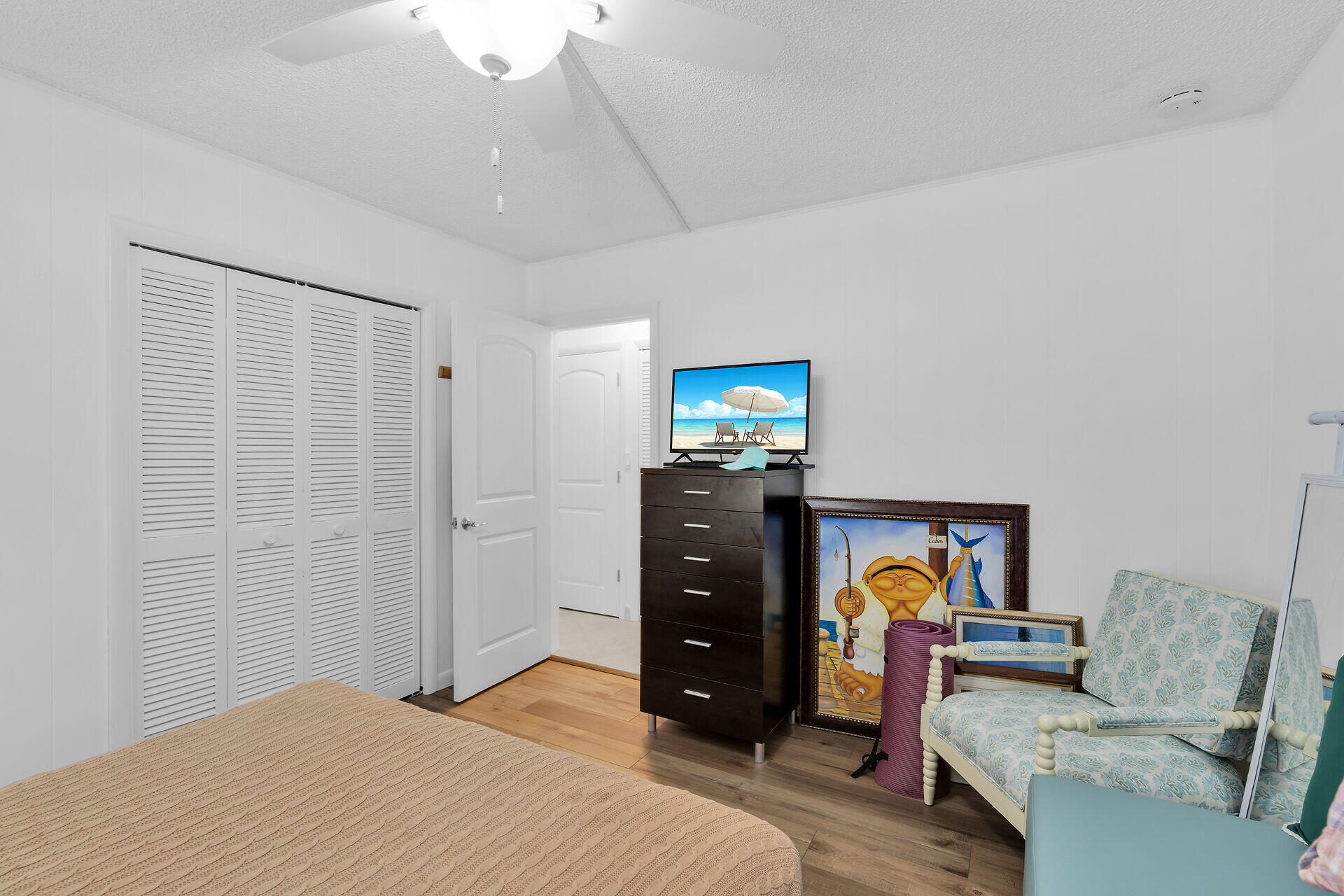 127 & 121 Monroe Drive 1-3 Property Photo 18