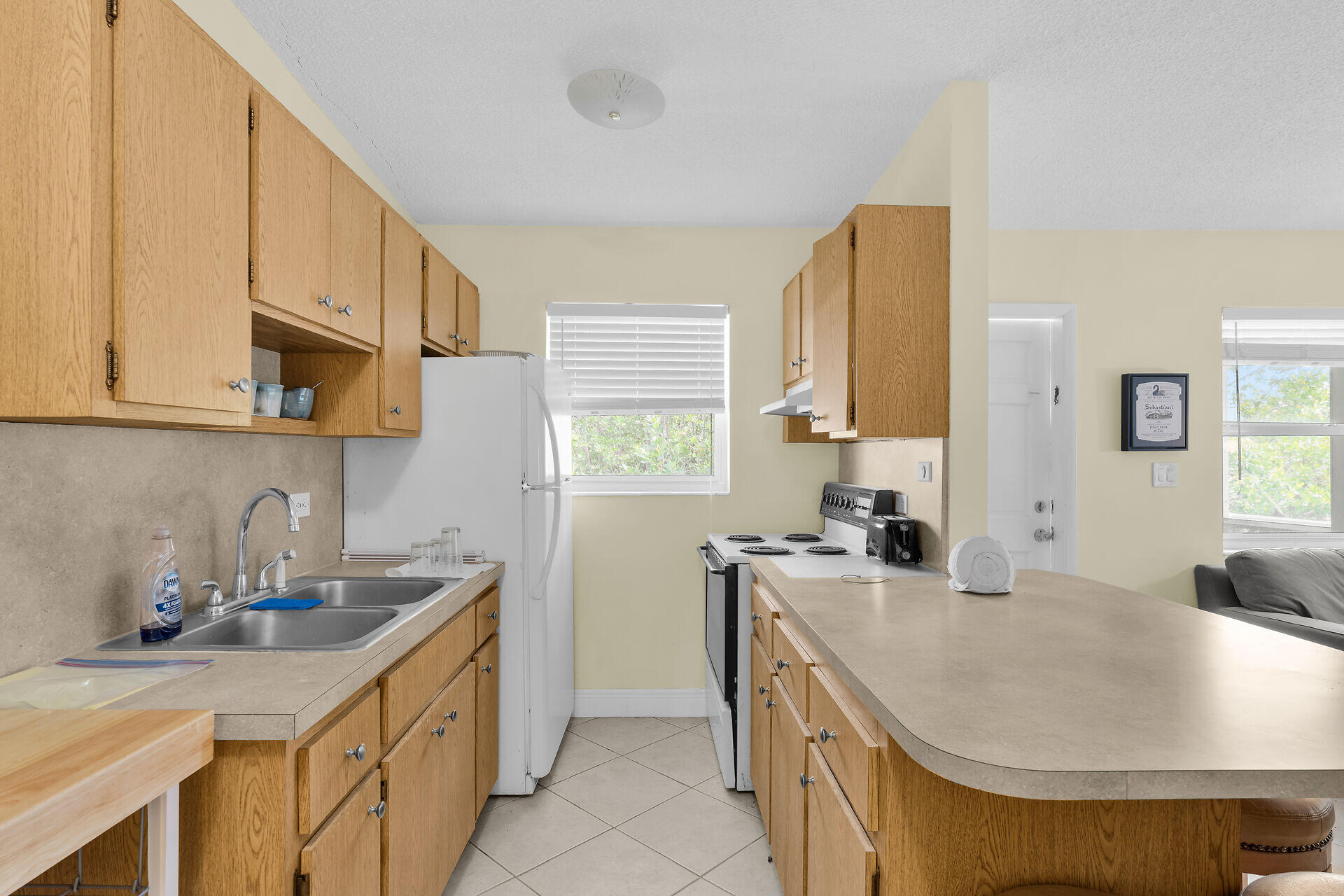127 & 121 Monroe Drive 1-3 Property Photo 45