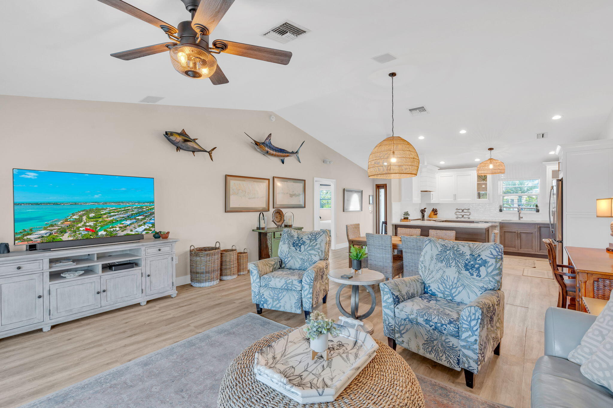 181 12th Street Property Photo 8