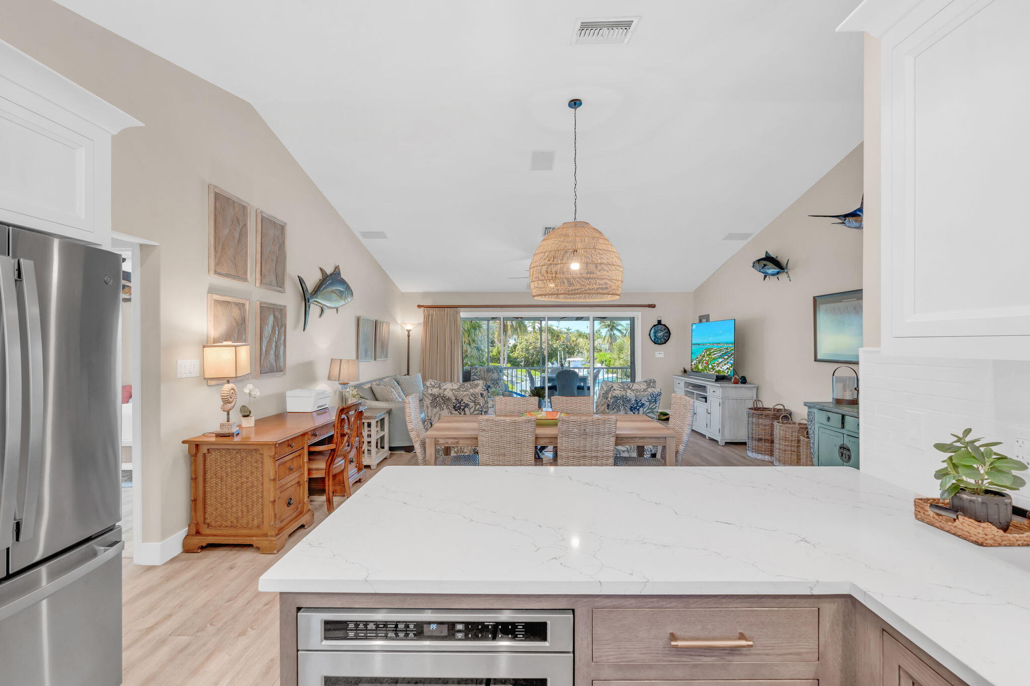 181 12th Street Property Photo 14