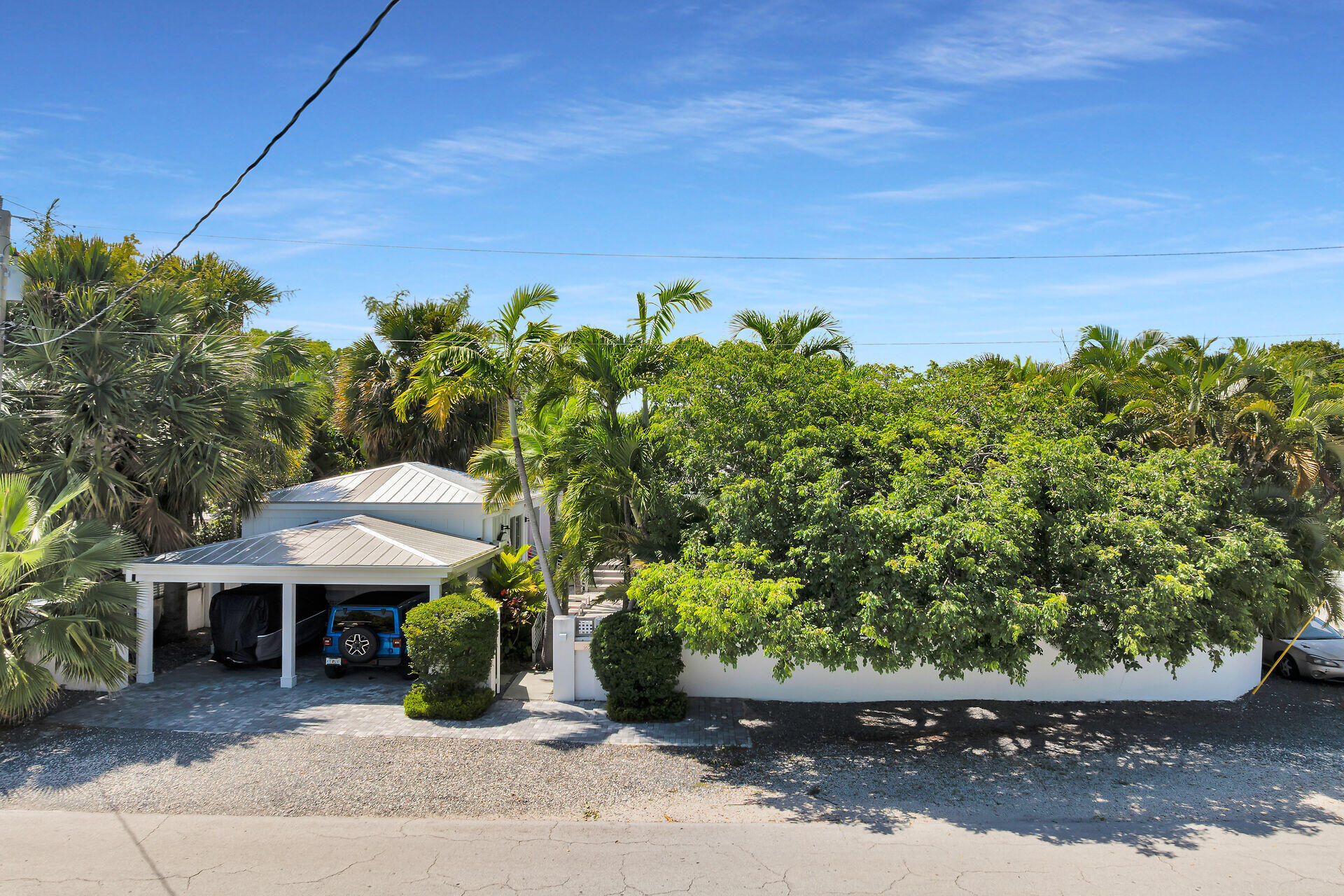 1627 Johnson Street Property Photo 21
