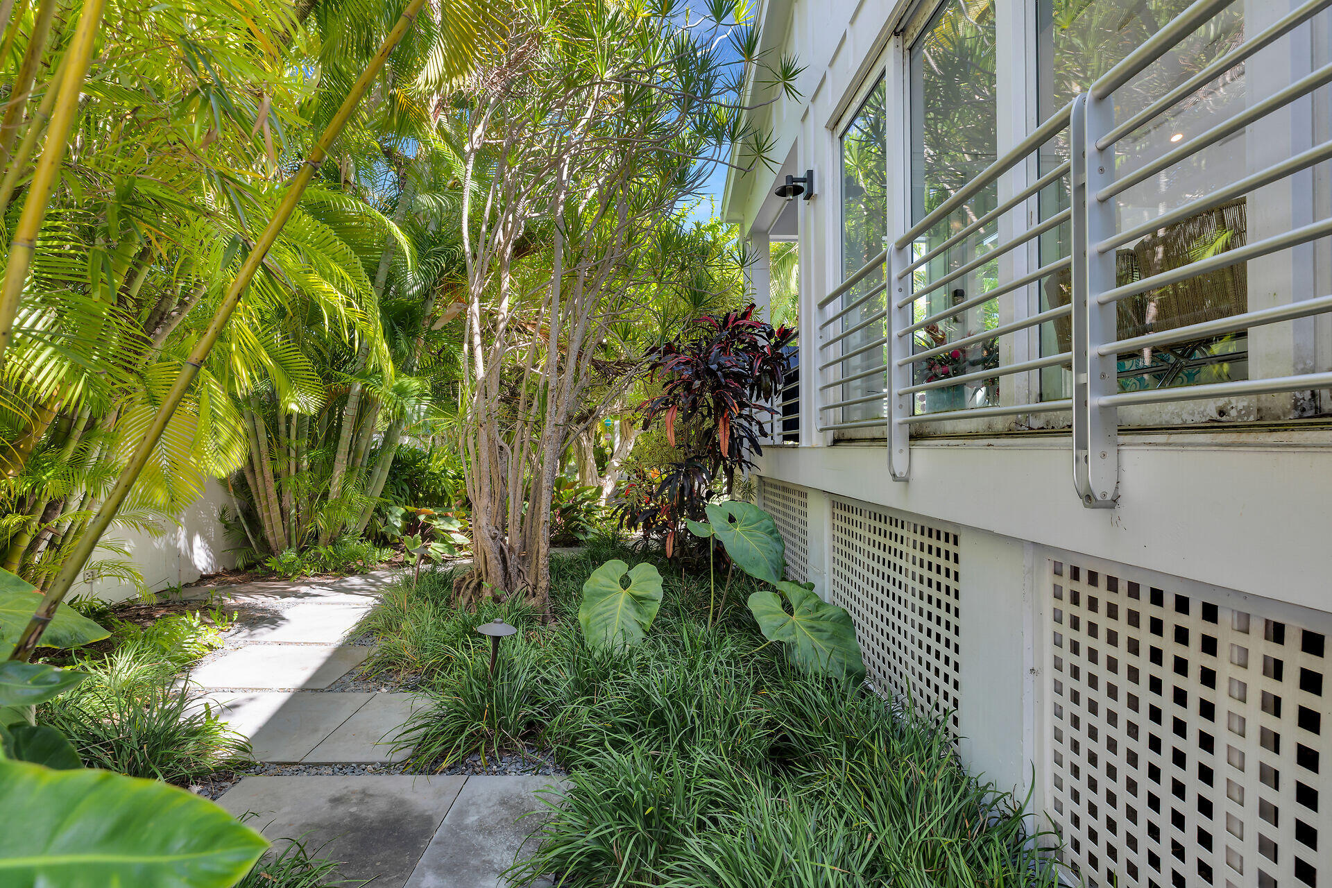 1627 Johnson Street Property Photo 42