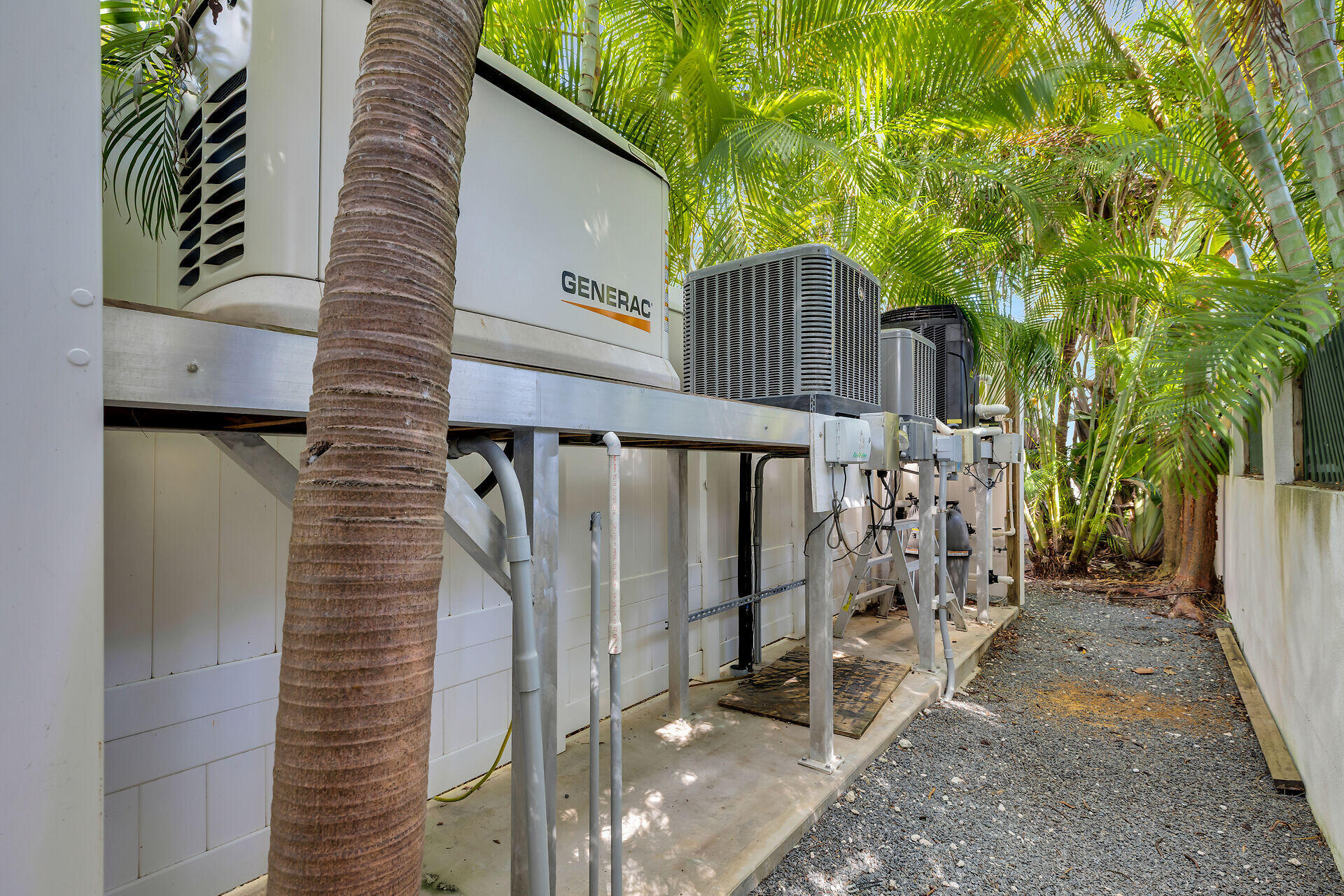 1627 Johnson Street Property Photo 46