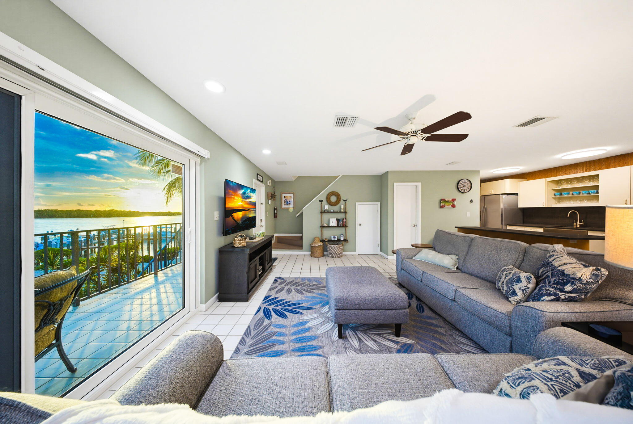 12690 Overseas Highway Apt 310 Property Photo 10