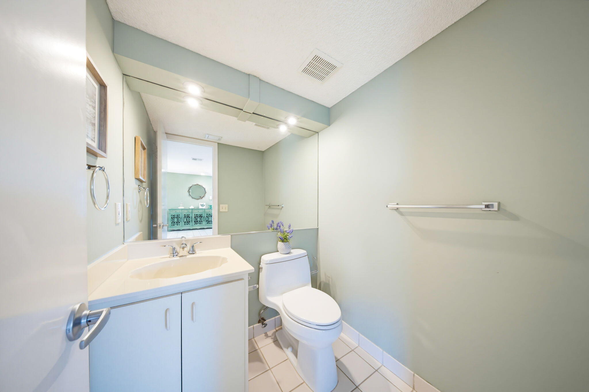 12690 Overseas Highway Apt 310 Property Photo 18