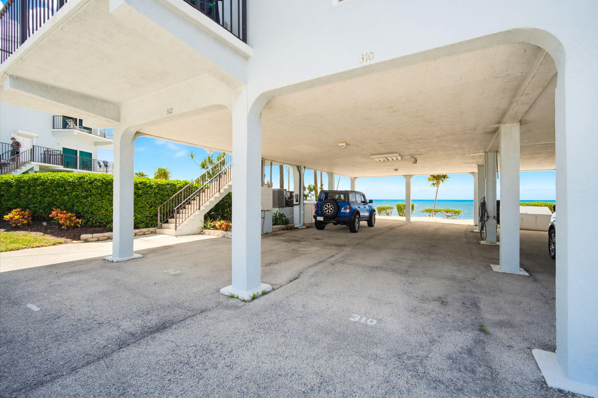 12690 Overseas Highway Apt 310 Property Photo 35