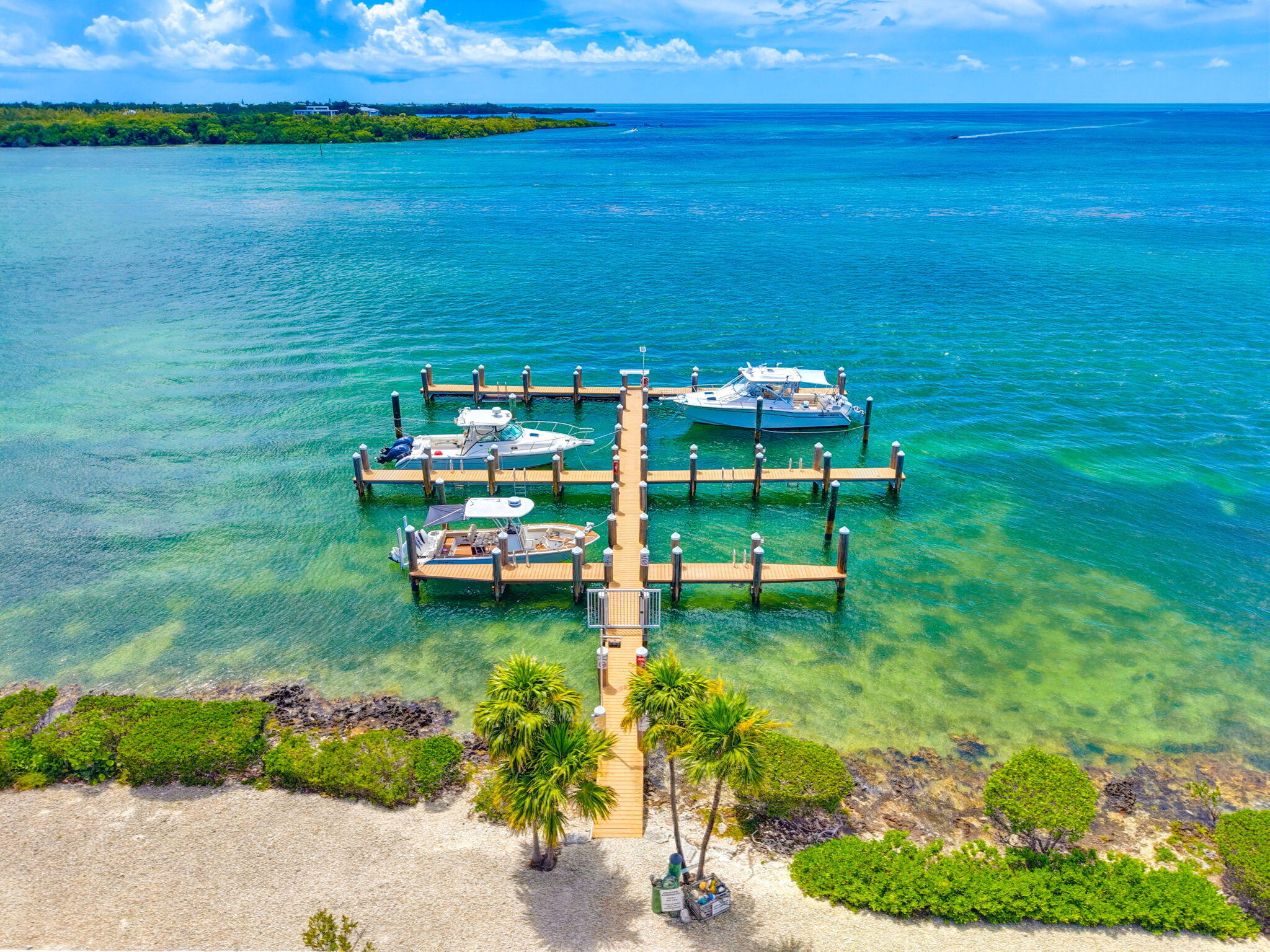 12690 Overseas Highway Apt 310 Property Photo 38