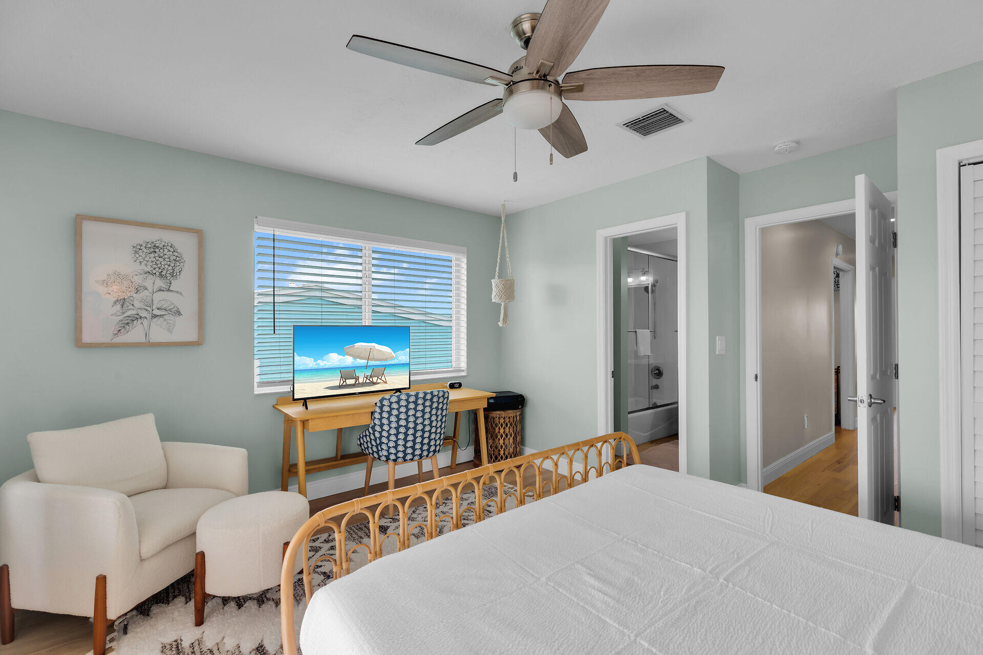 315 E Ocean Drive Property Photo 20