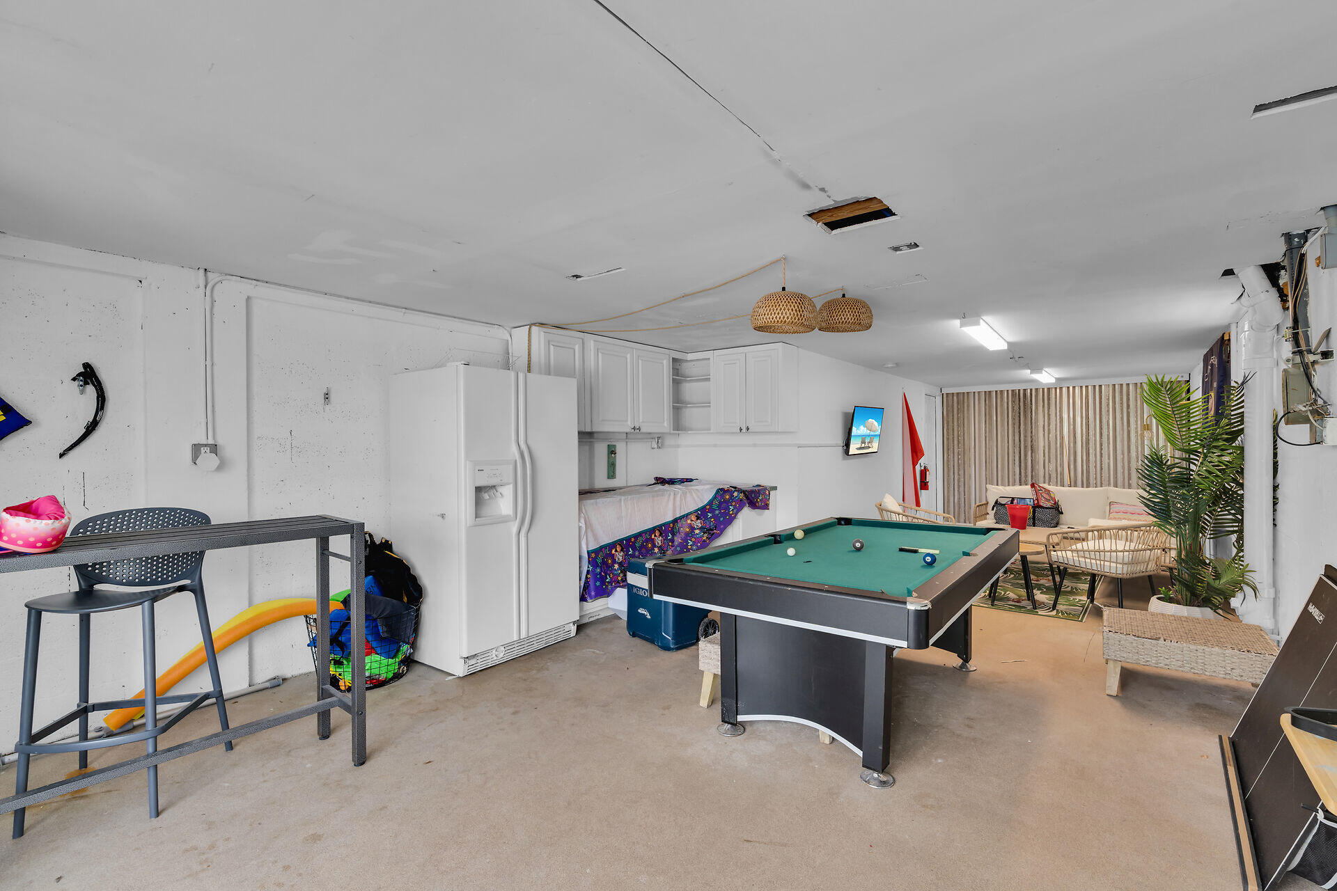 315 E Ocean Drive Property Photo 24