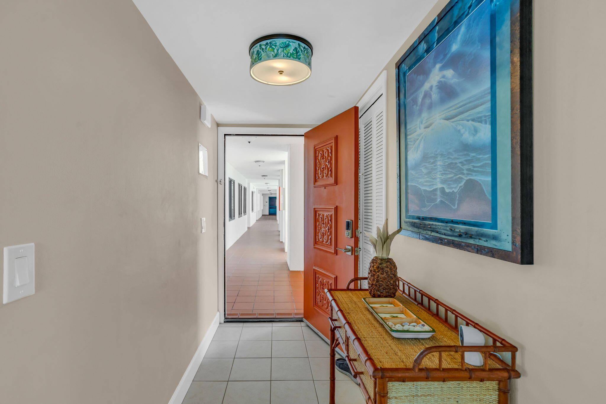 1001 W Ocean Drive 1-202 Property Photo 6