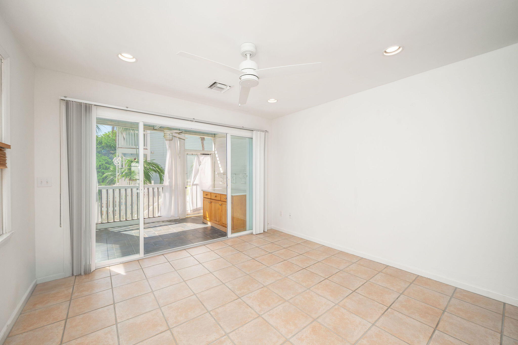1 Spoonbill Way Property Photo 11