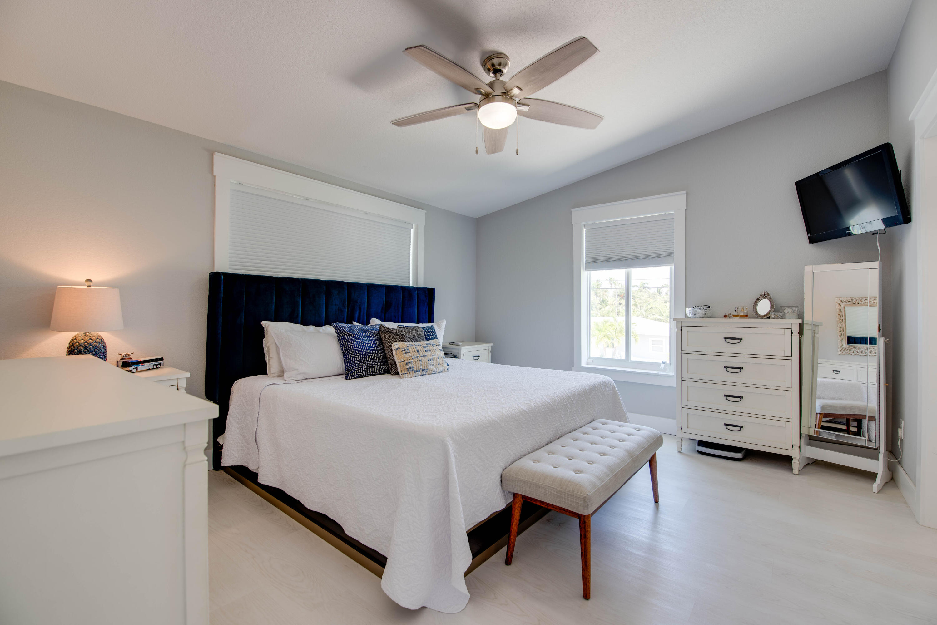 930 80th Street Property Photo 13