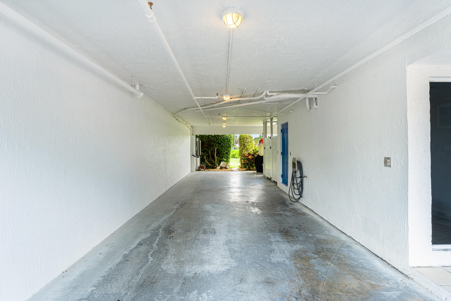 95 Coco Plum Drive 4b & Slip B-34 Property Photo 7