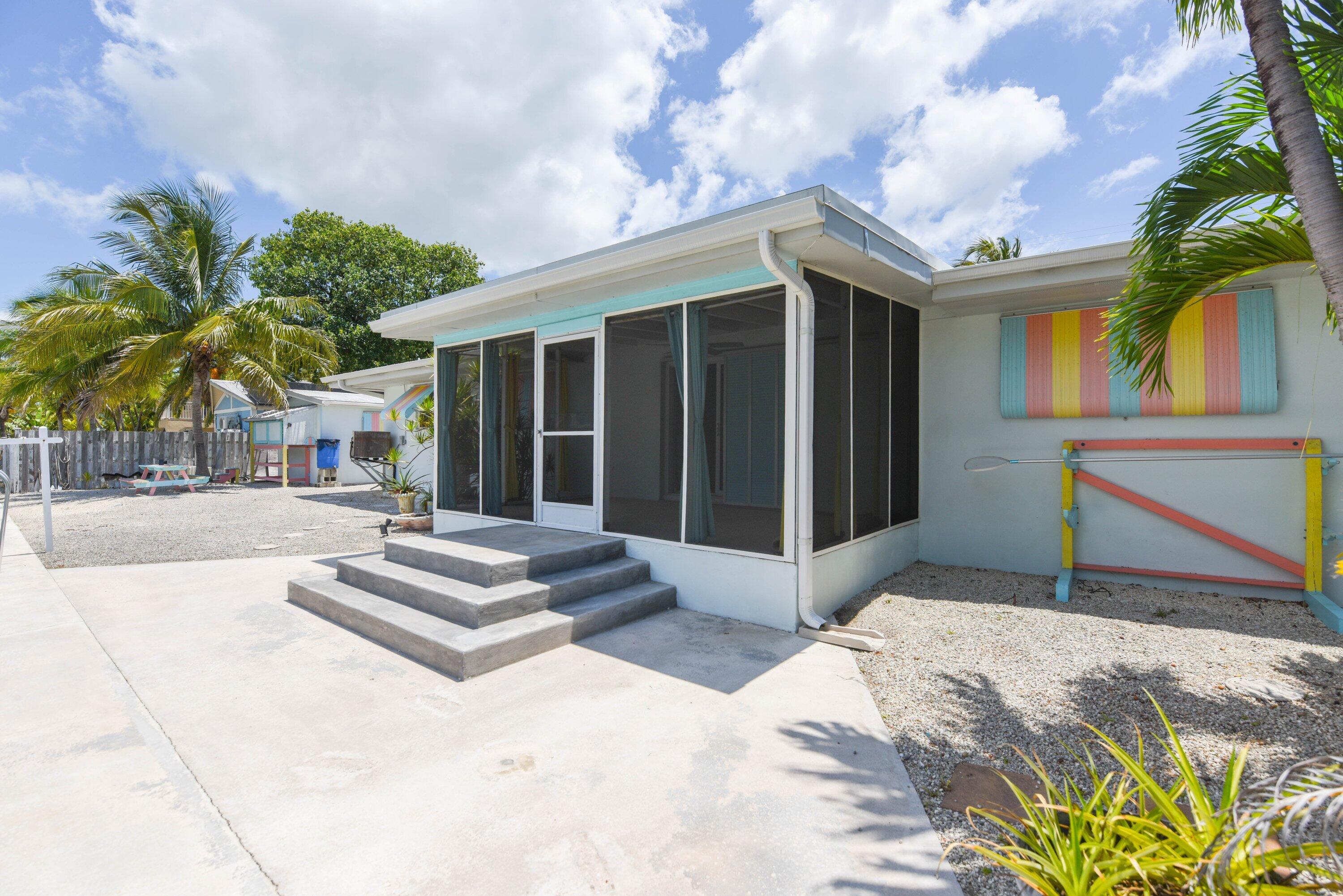 466 W Shore Drive Property Photo 30