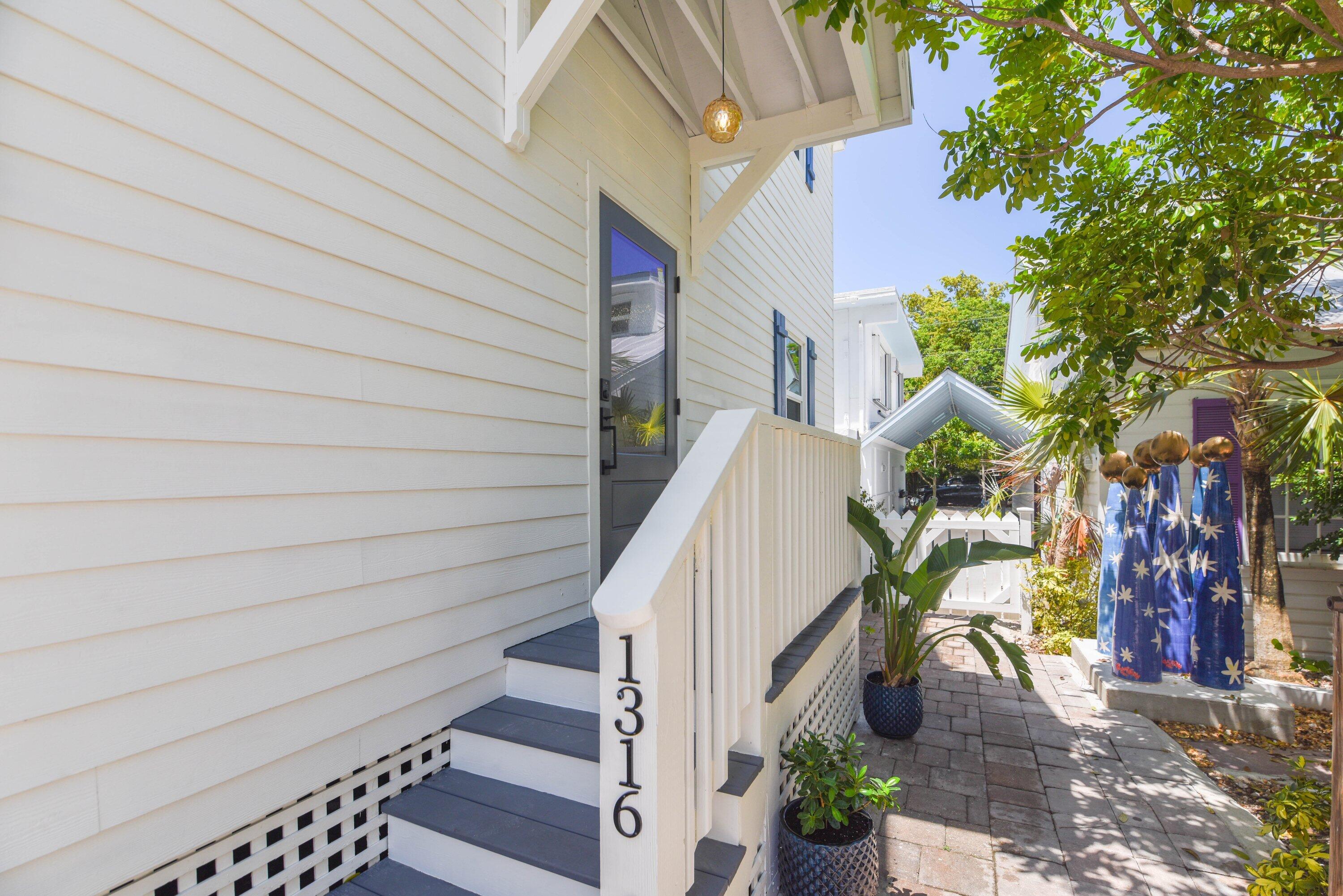 1316 Royal Street 6 Property Photo 4