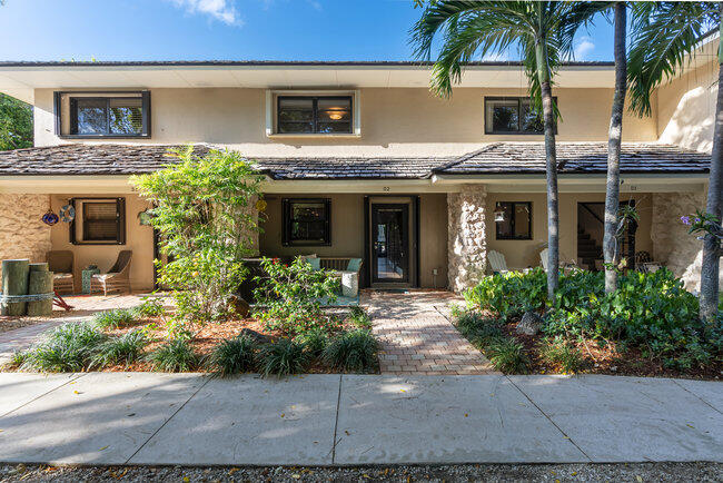 96000 Overseas Highway Apt D2 Property Photo 3