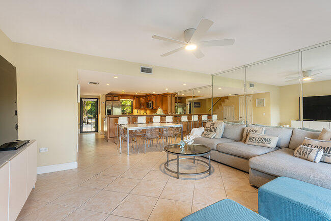 96000 Overseas Highway Apt D2 Property Photo 11