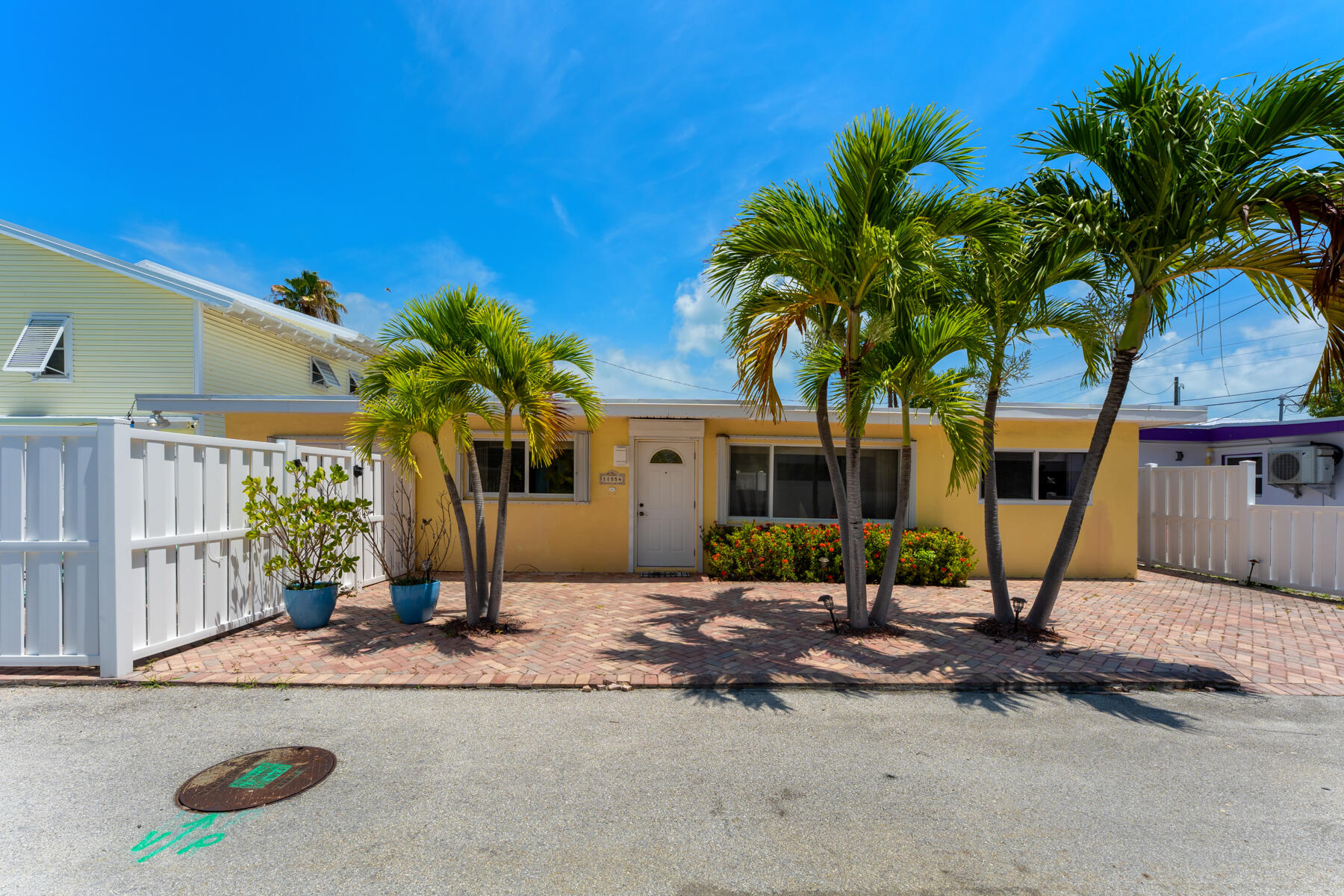 11554 5th Avenue Ocean Property Photo 2
